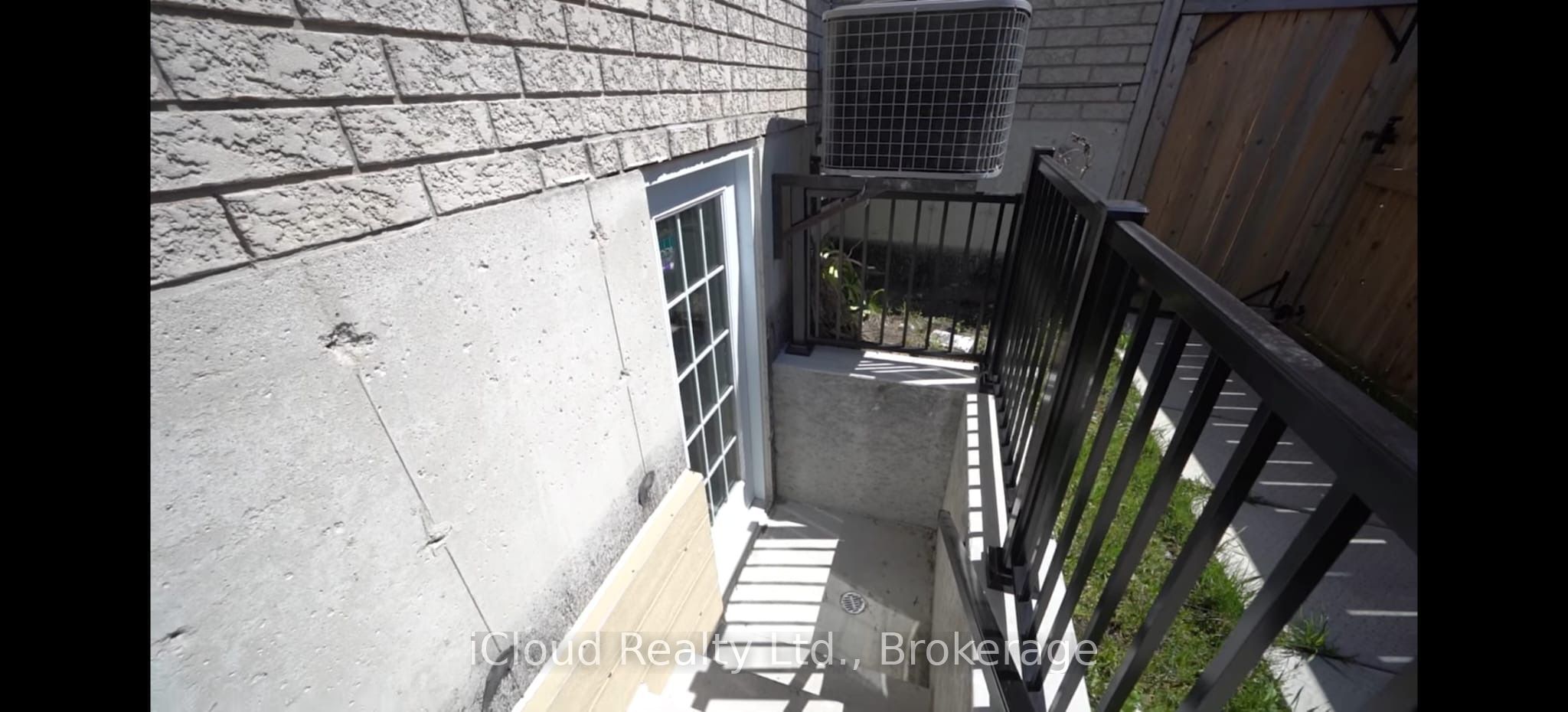 72 Graihawk Drive, Barrie, ON L4N 6G7 photo 3