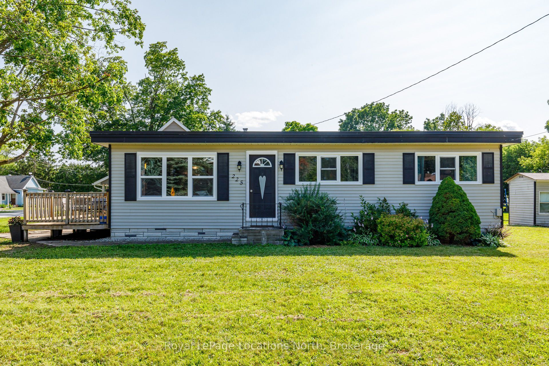 225 Cherry Street, Clearview, ON L0M 1S0 photo 5