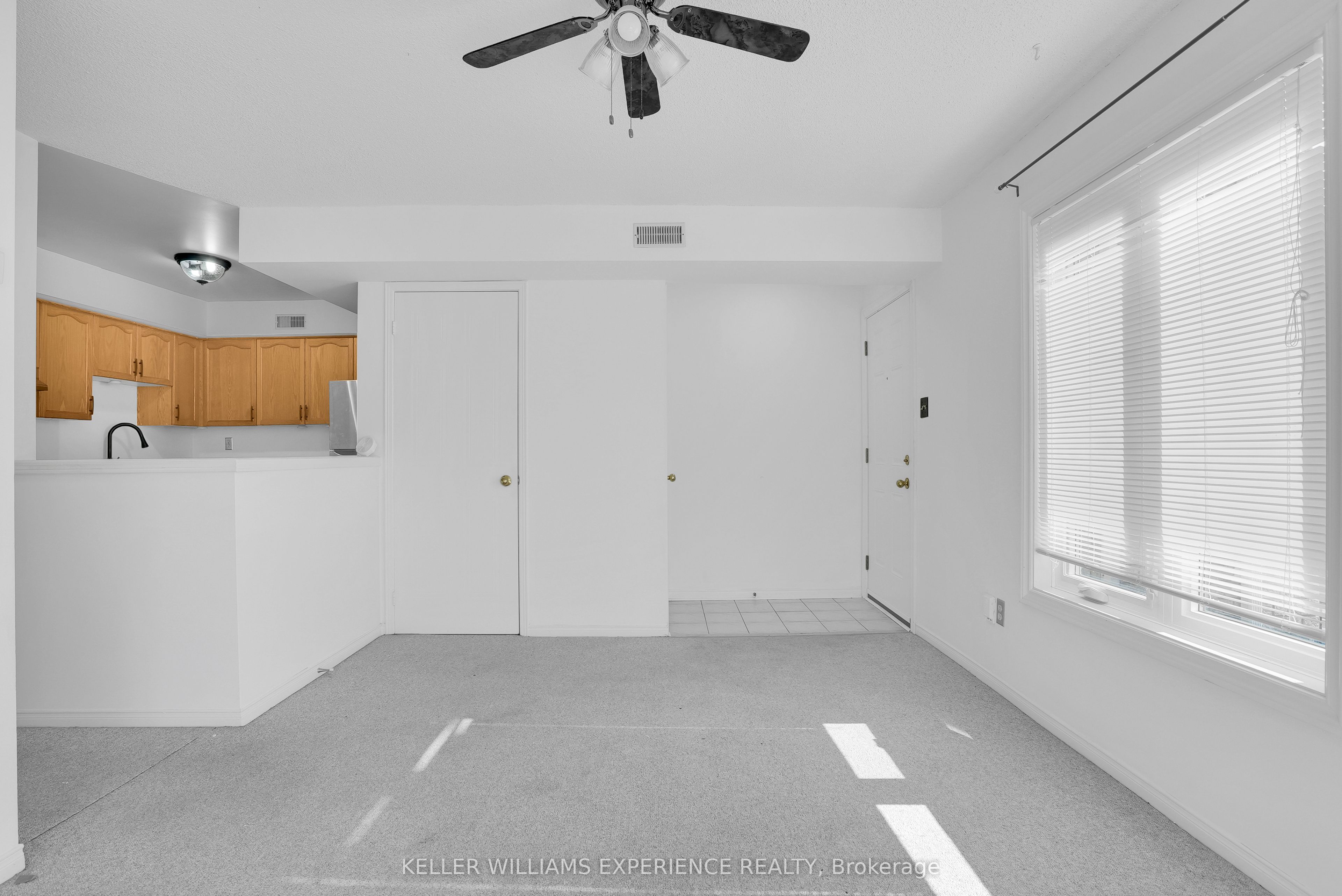 492 Laclie Street 204, Orillia, ON L3V 7V2 photo 5
