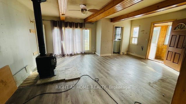 26 George Avenue, Wasaga Beach, ON L9Z 2X9 photo 5