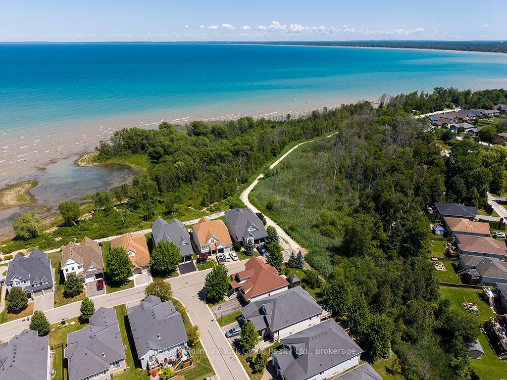 46 Starboard Circle, Wasaga Beach, ON L9Z 0E9 photo 4