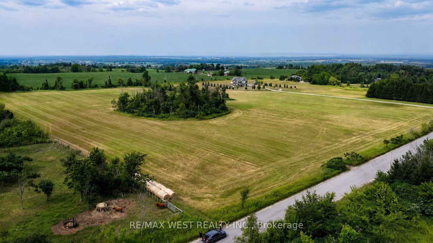 22 Sydenham Trail W, Clearview, ON L0M 1H0 photo 5