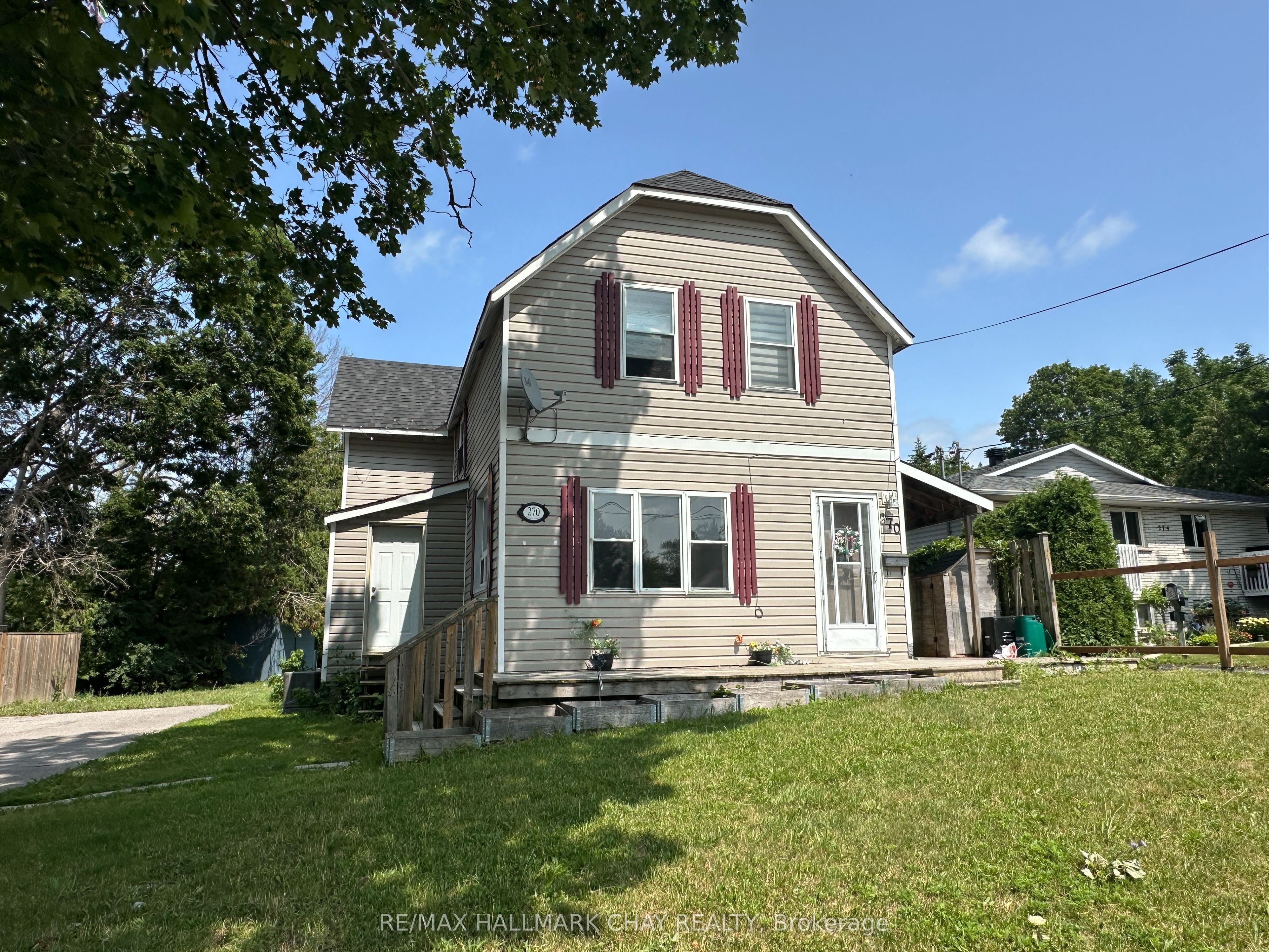 270 Moffat Street A, Orillia, ON L3V 4G1 photo 2