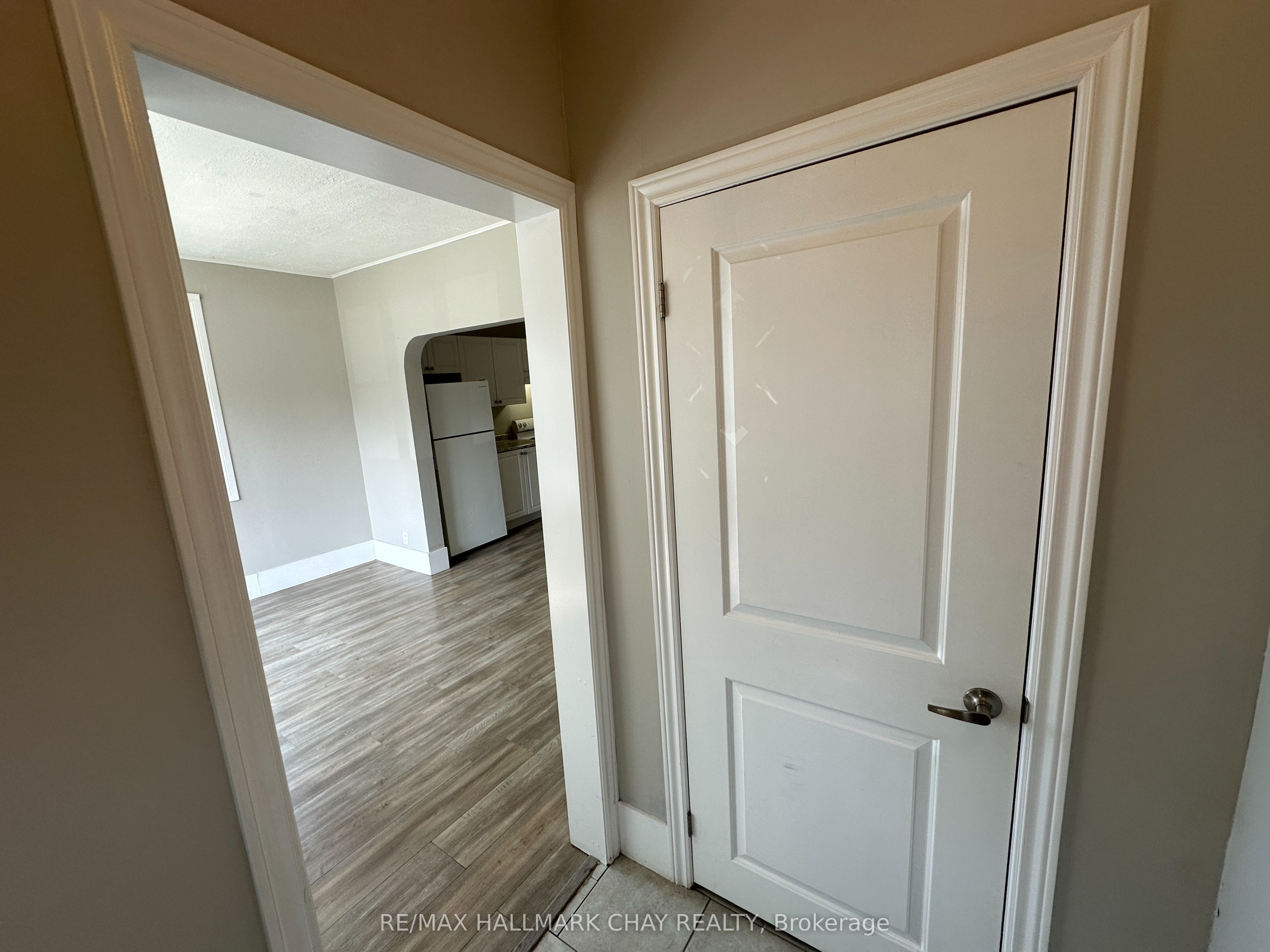 270 Moffat Street A, Orillia, ON L3V 4G1 photo 5