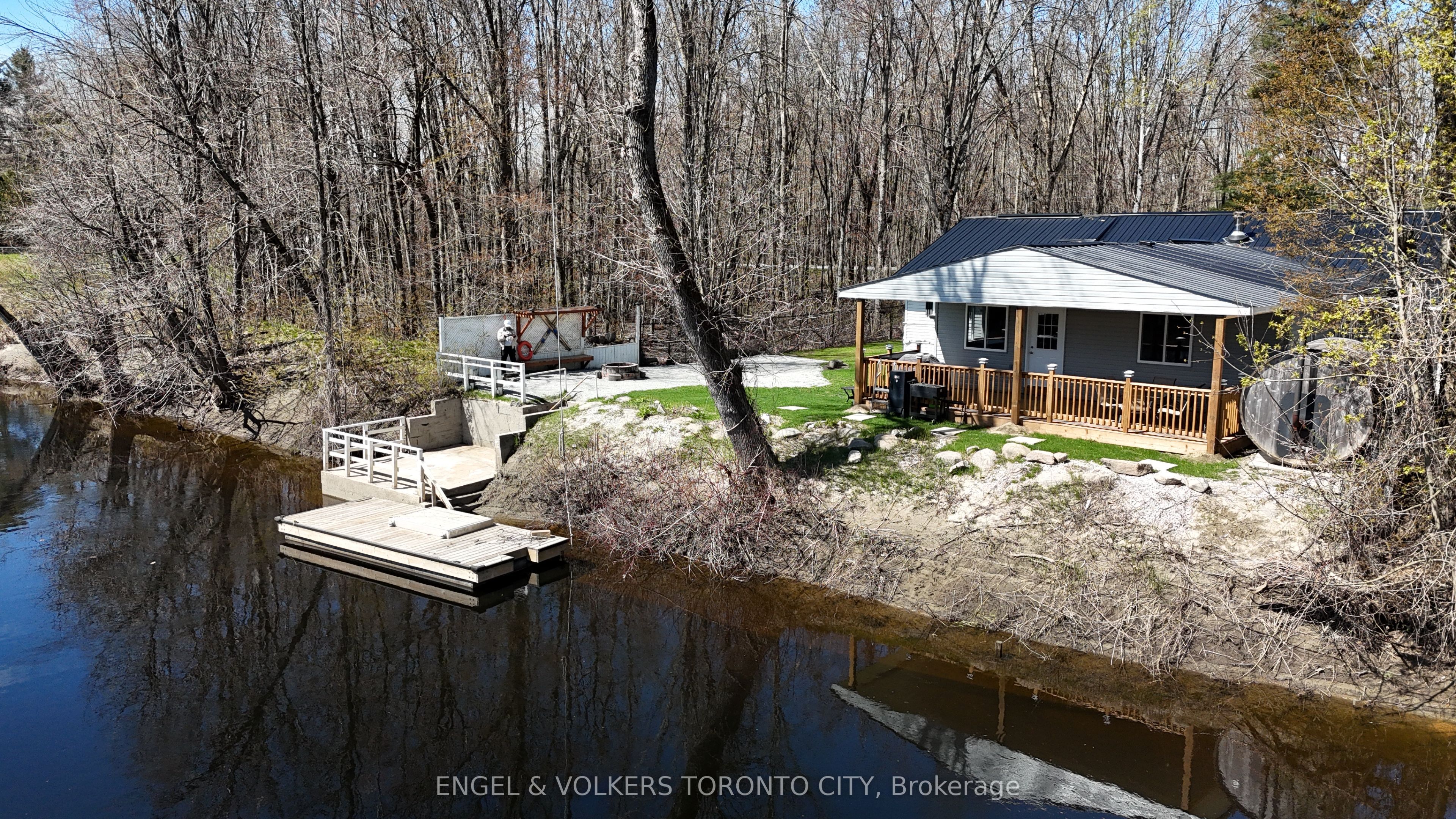 7229 Davy Drive, Ramara, ON L0K 2B0 photo 2