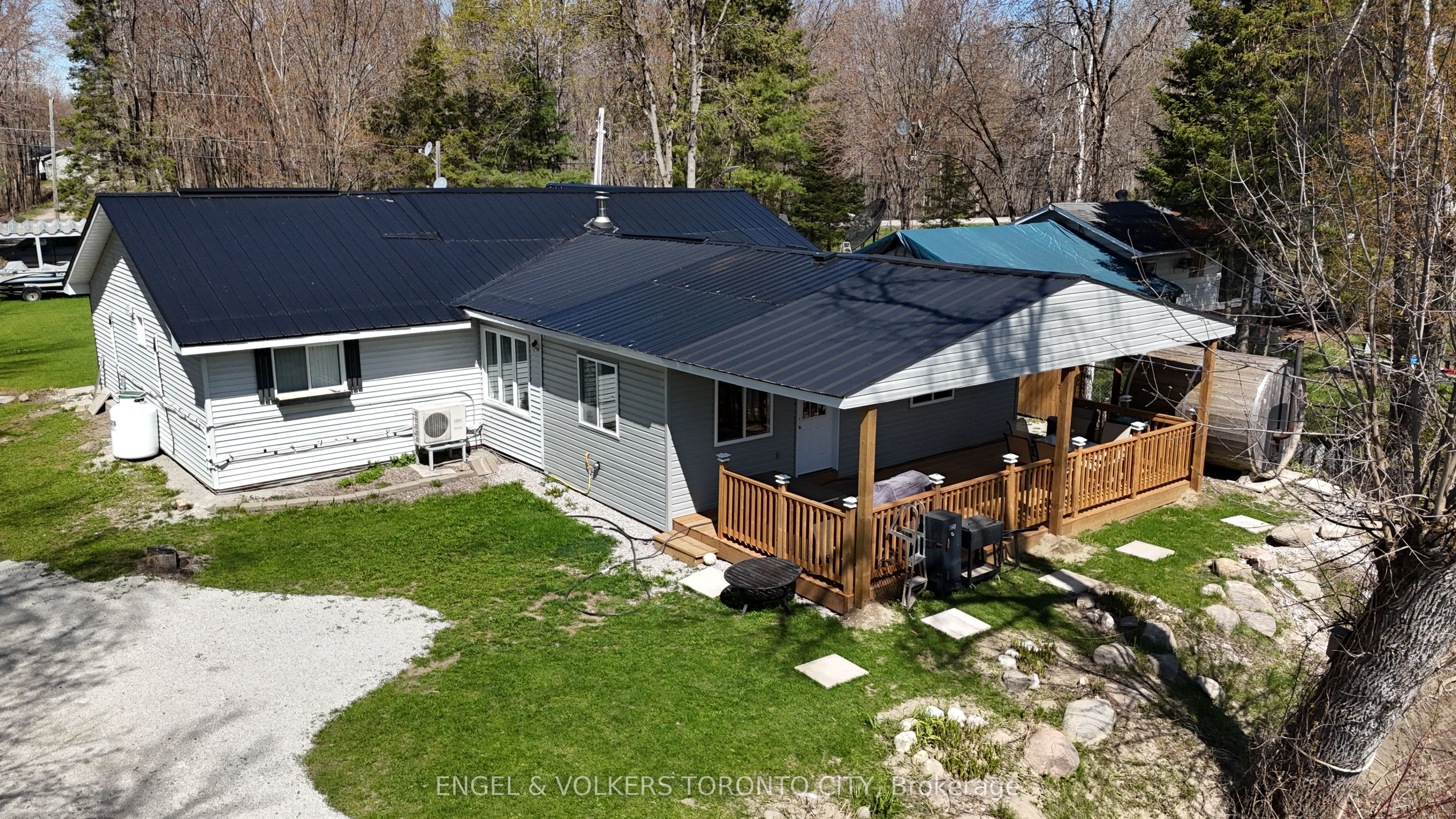 7229 Davy Drive, Ramara, ON L0K 2B0 photo 3