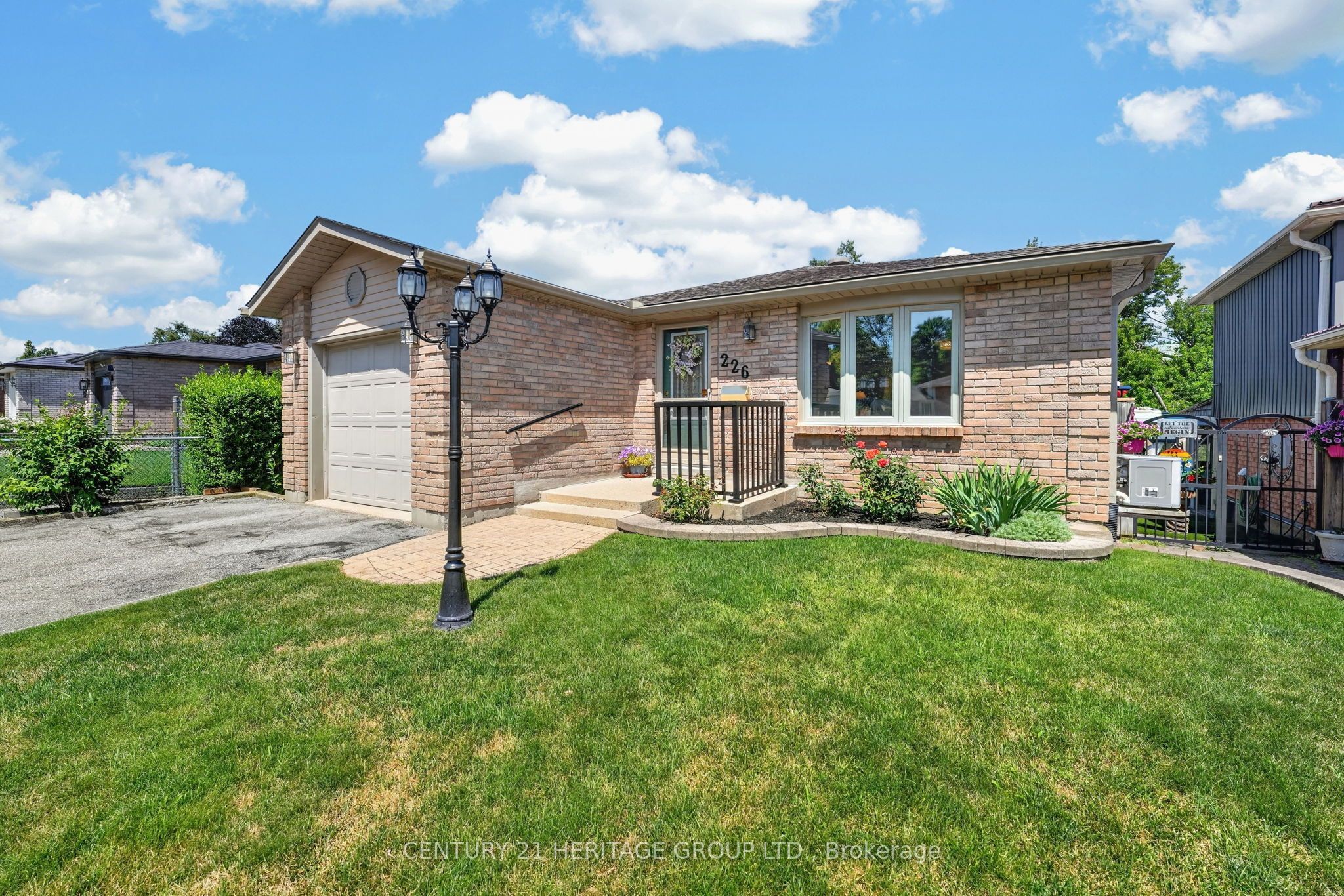 226 Lillian Crescent, Barrie, ON L4N 5Y8 photo 5