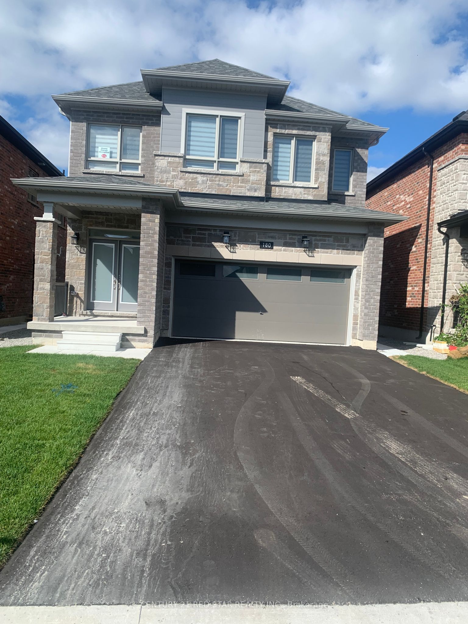 180 Franklin Trail Bsmt, Barrie, ON L9J 0B1