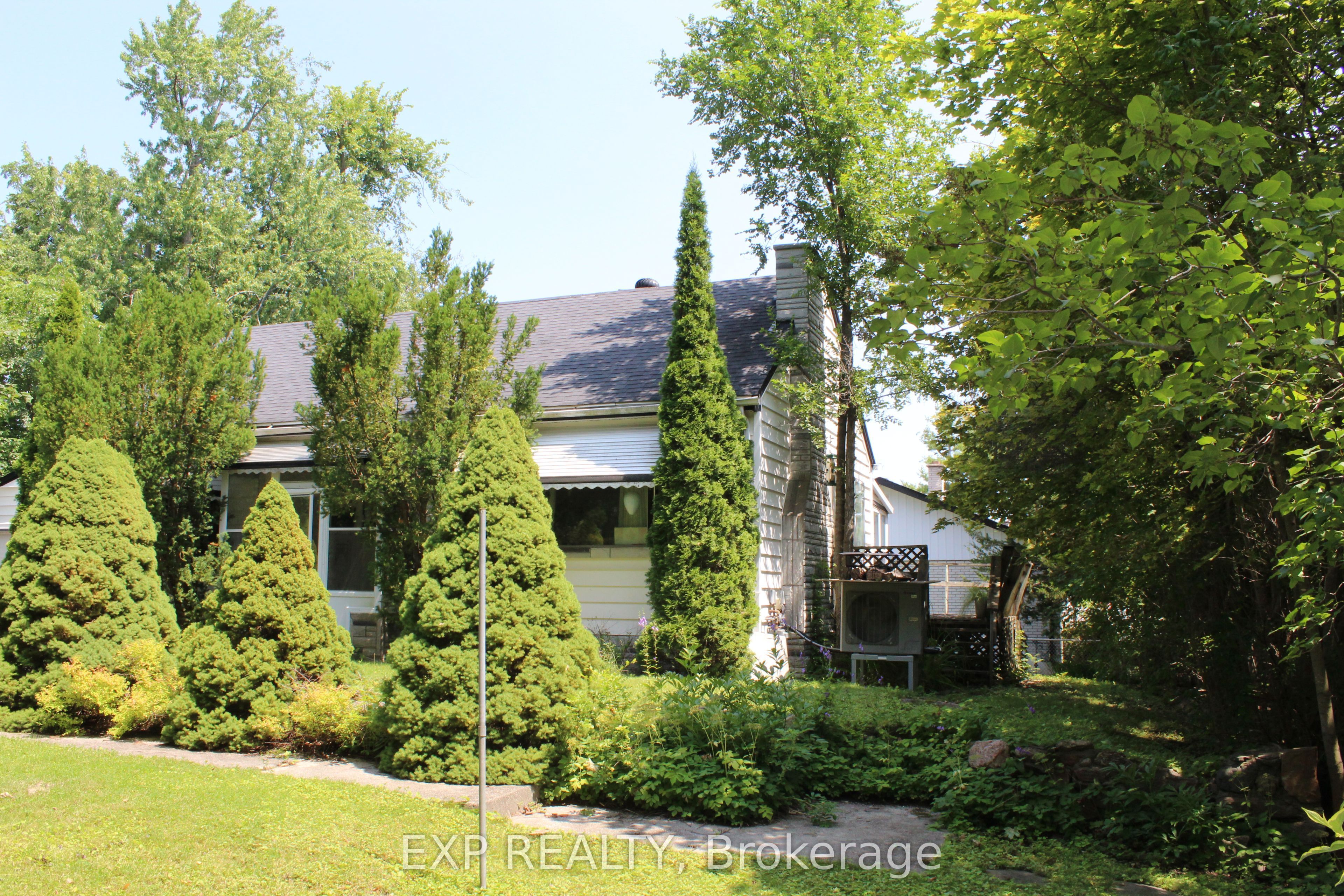 105 Puget Street, Barrie, ON L4M 4N6 photo 4