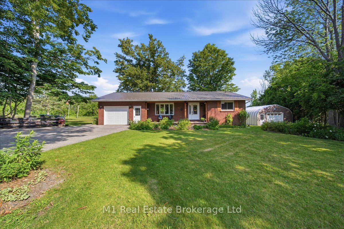 2 Conder Drive, Oro-Medonte, ON L0K 1E0 photo 2