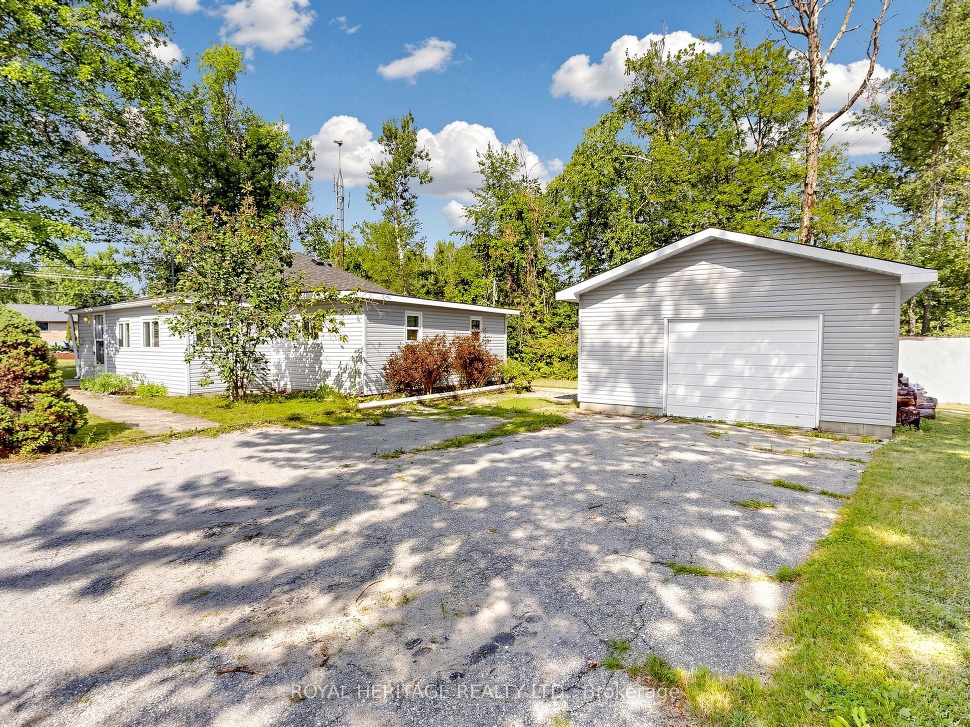 24 Ridge Avenue, Ramara, ON L0K 1B0 photo 2