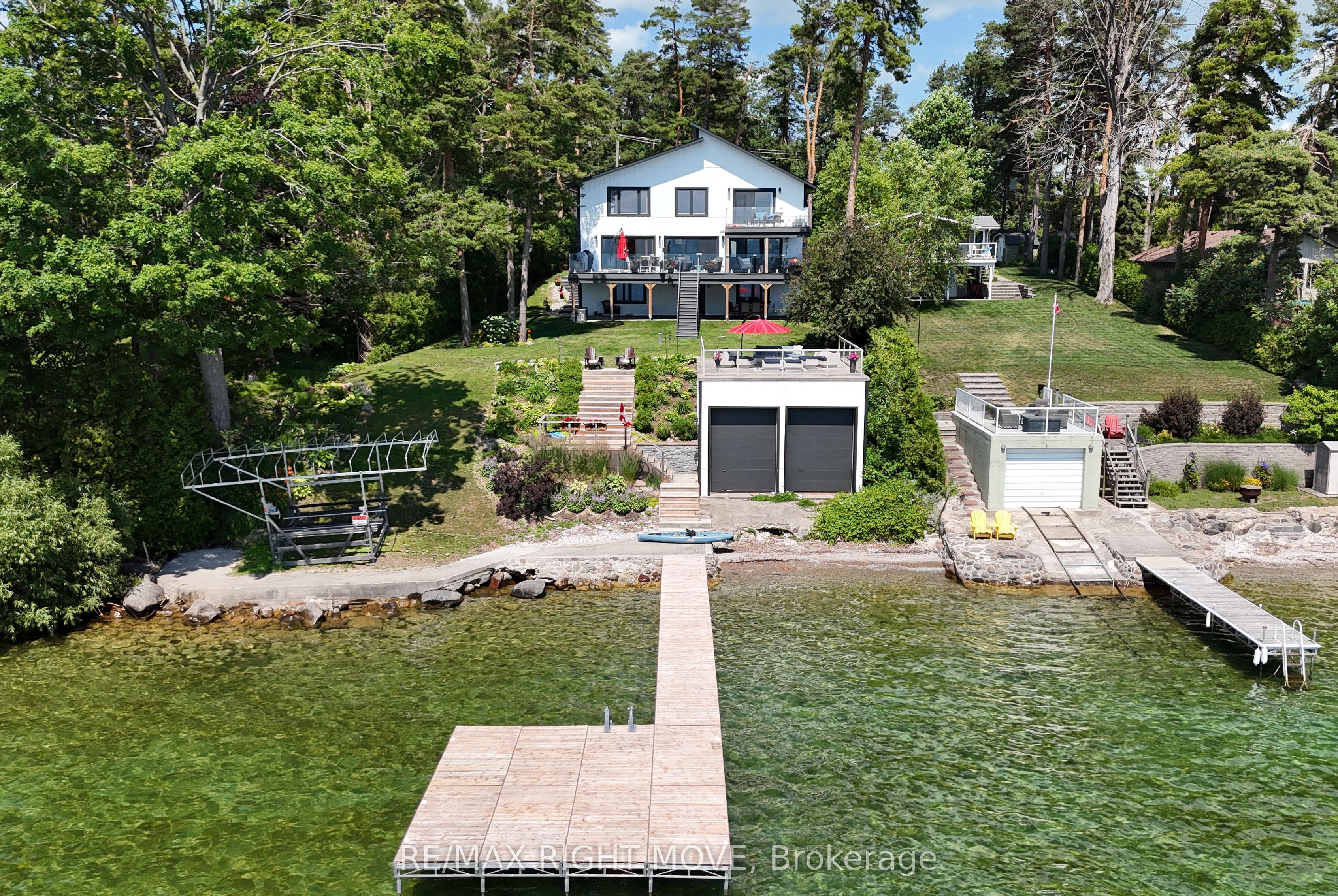 1189 Woodland Drive, Oro-Medonte, ON L3V 0R8 photo 2
