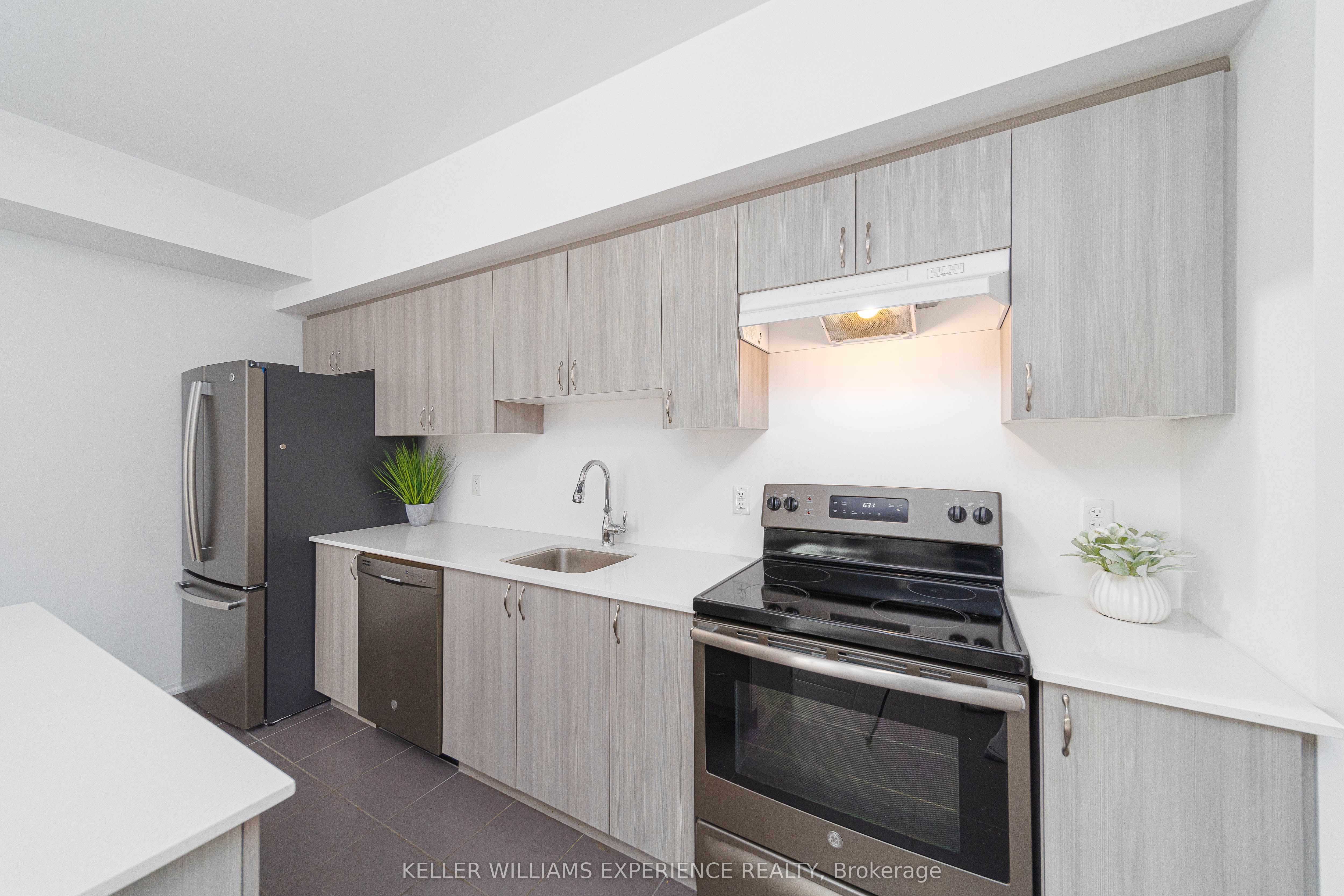300 Essa Road E 201, Barrie, ON L9J 0B9 photo 3