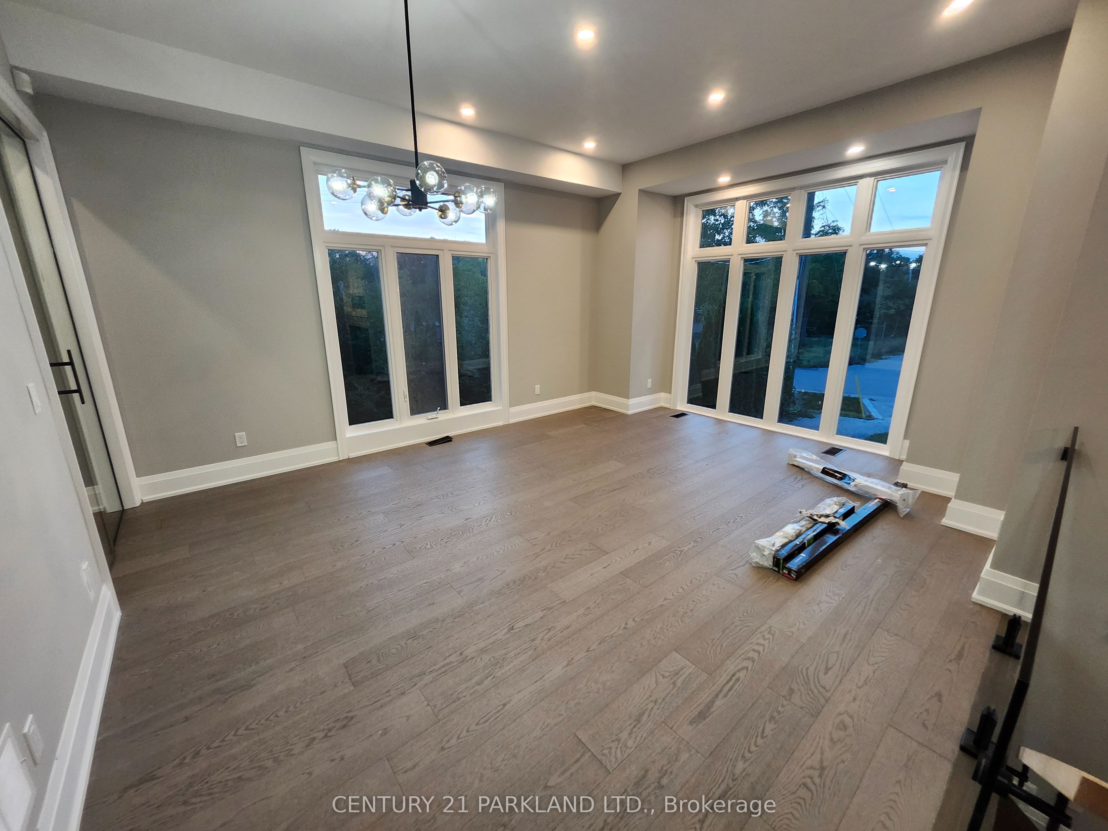 15 Stanley Avenue, Oro-Medonte, ON L0L 1T0 photo 5