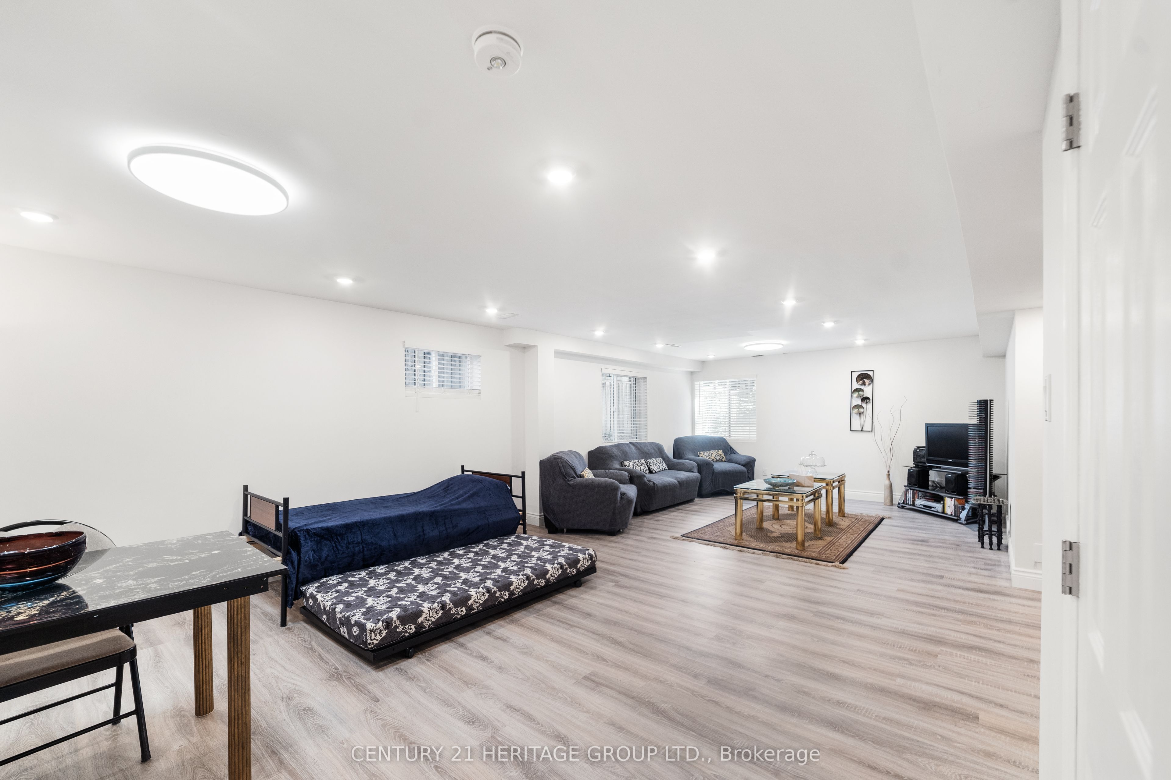 47 Stollar Boulevard Bsmnt, Barrie, ON L4M 6N3 photo 4