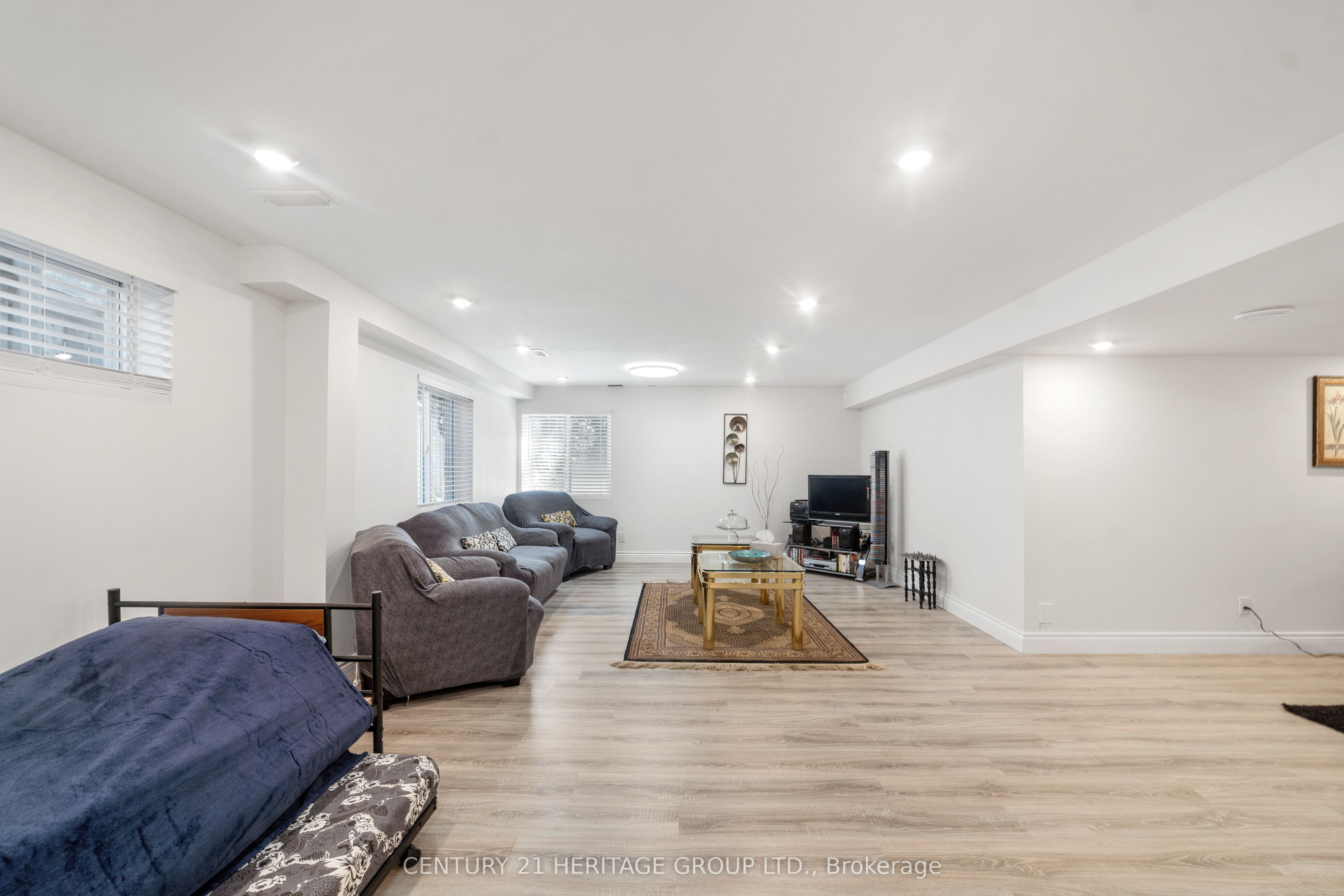 47 Stollar Boulevard Bsmnt, Barrie, ON L4M 6N3 photo 5