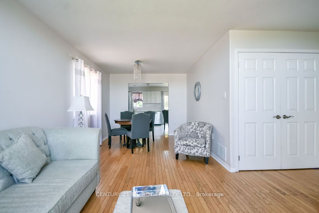 53 FOREST DALE Drive, Barrie, ON L4M 6M9 photo 5