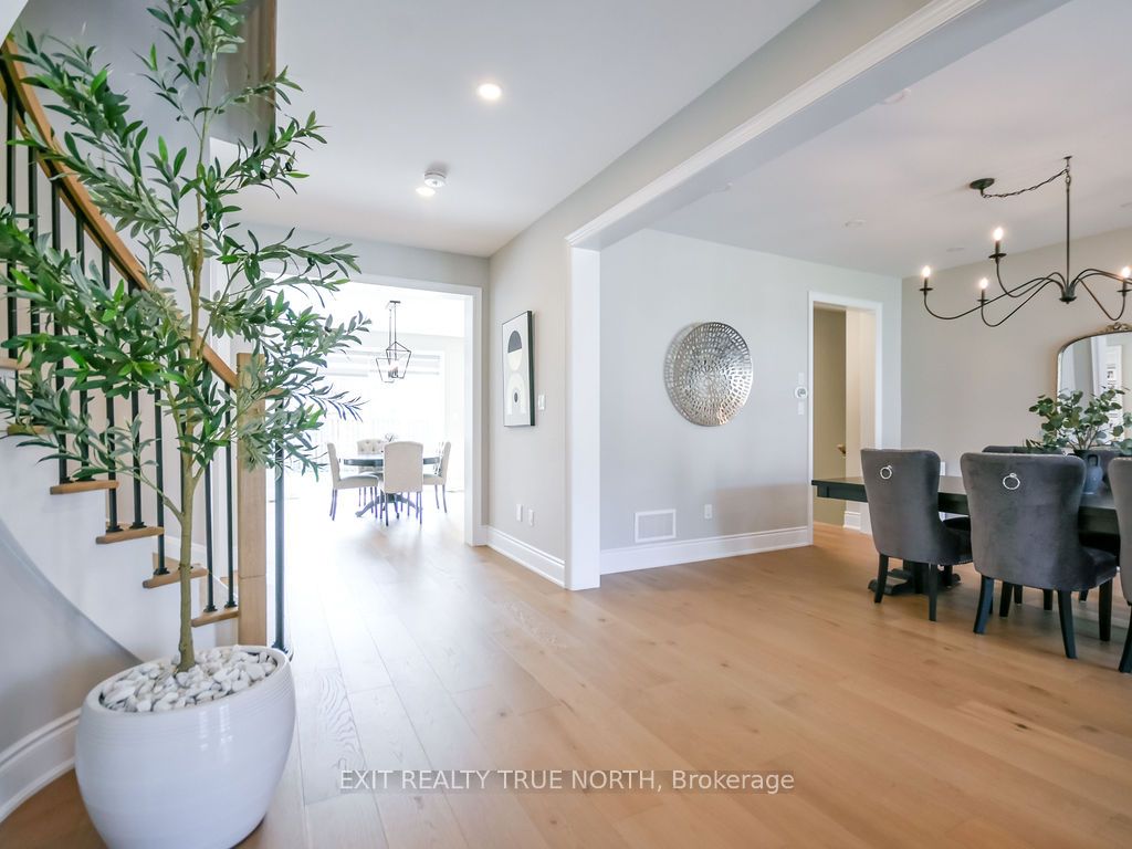108 Rugman Crescent, Springwater, ON L9X 2A5 photo 5