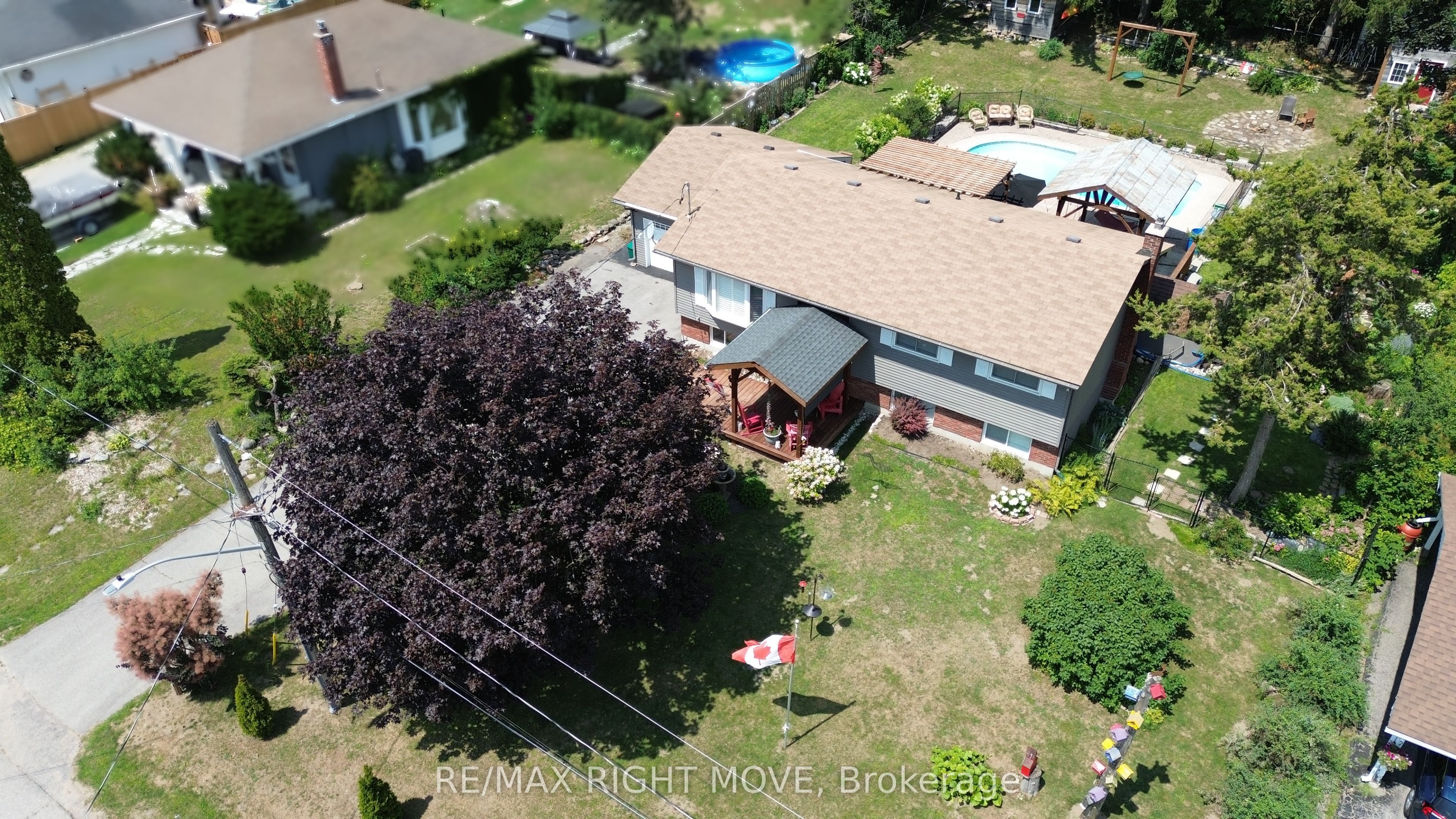424 Homewood Avenue, Orillia, ON L3V 3K8 photo 2