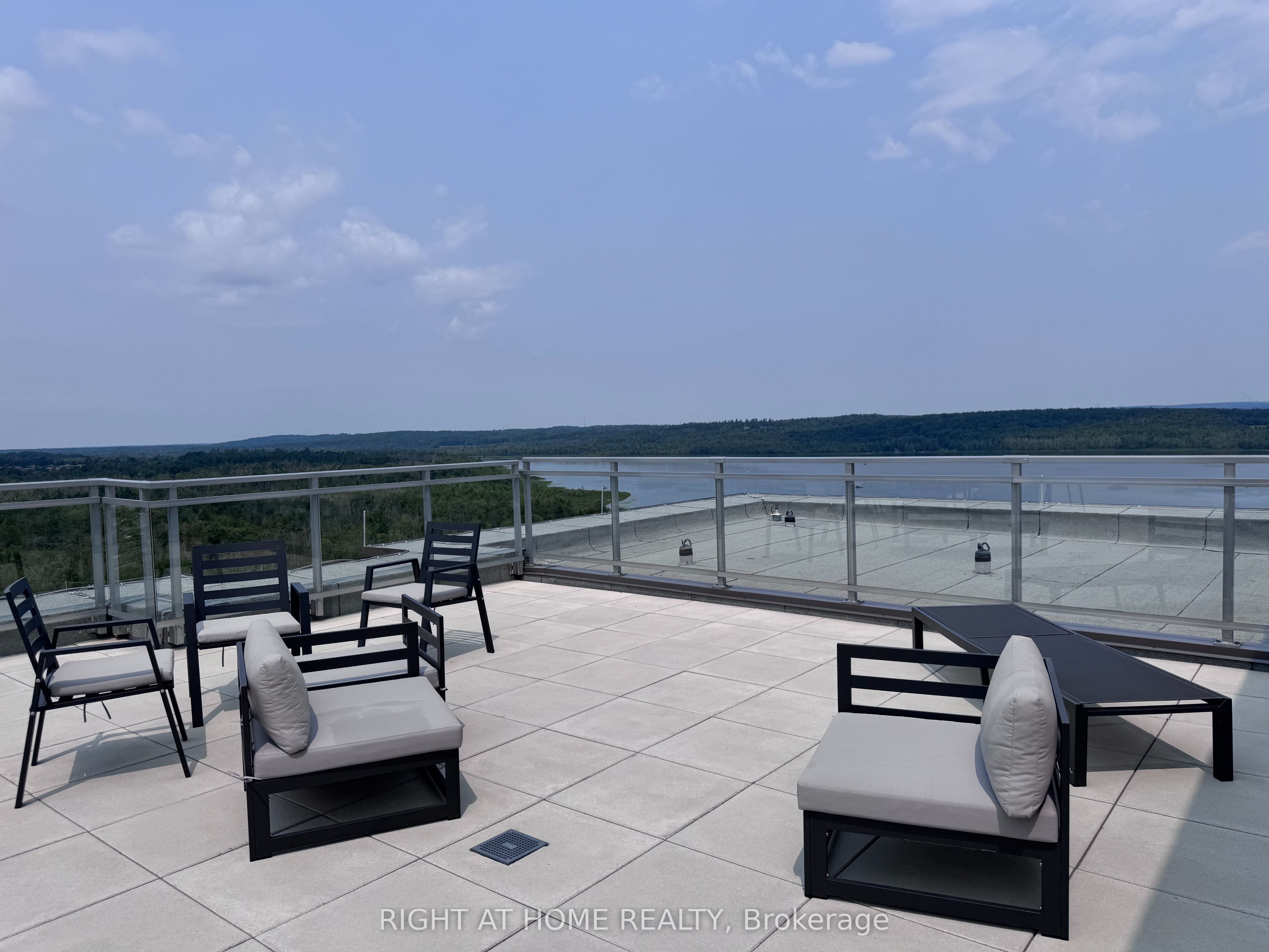 56 Lakeside Terrace 707, Barrie, ON L4M 0L4