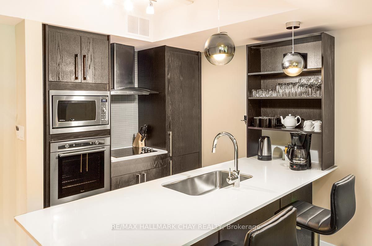 9 Harbour Street E, Collingwood, ON L9Y 5B5 photo 5