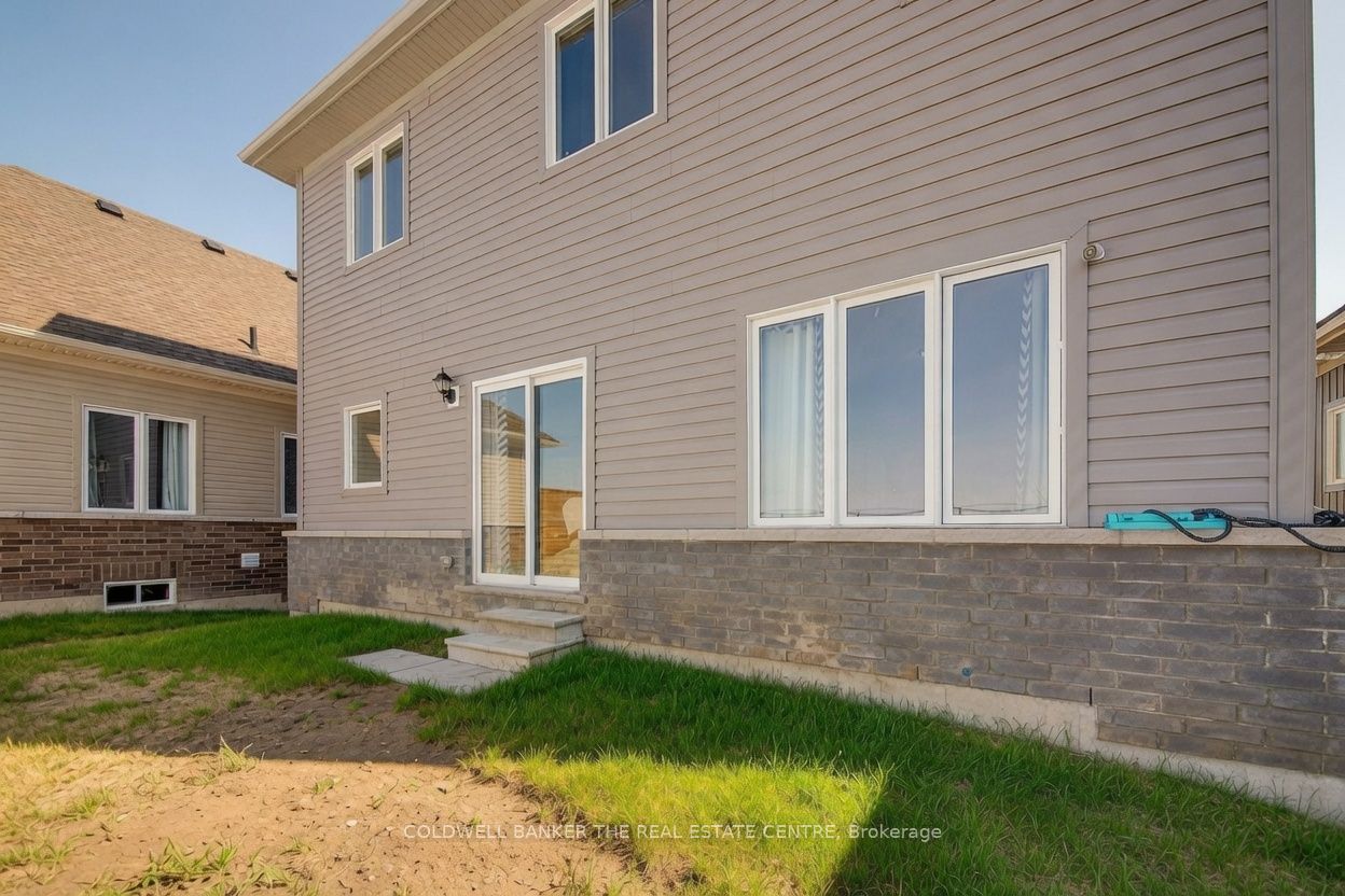 58 Atlantis Drive, Orillia, ON L3V 8L4 photo 3