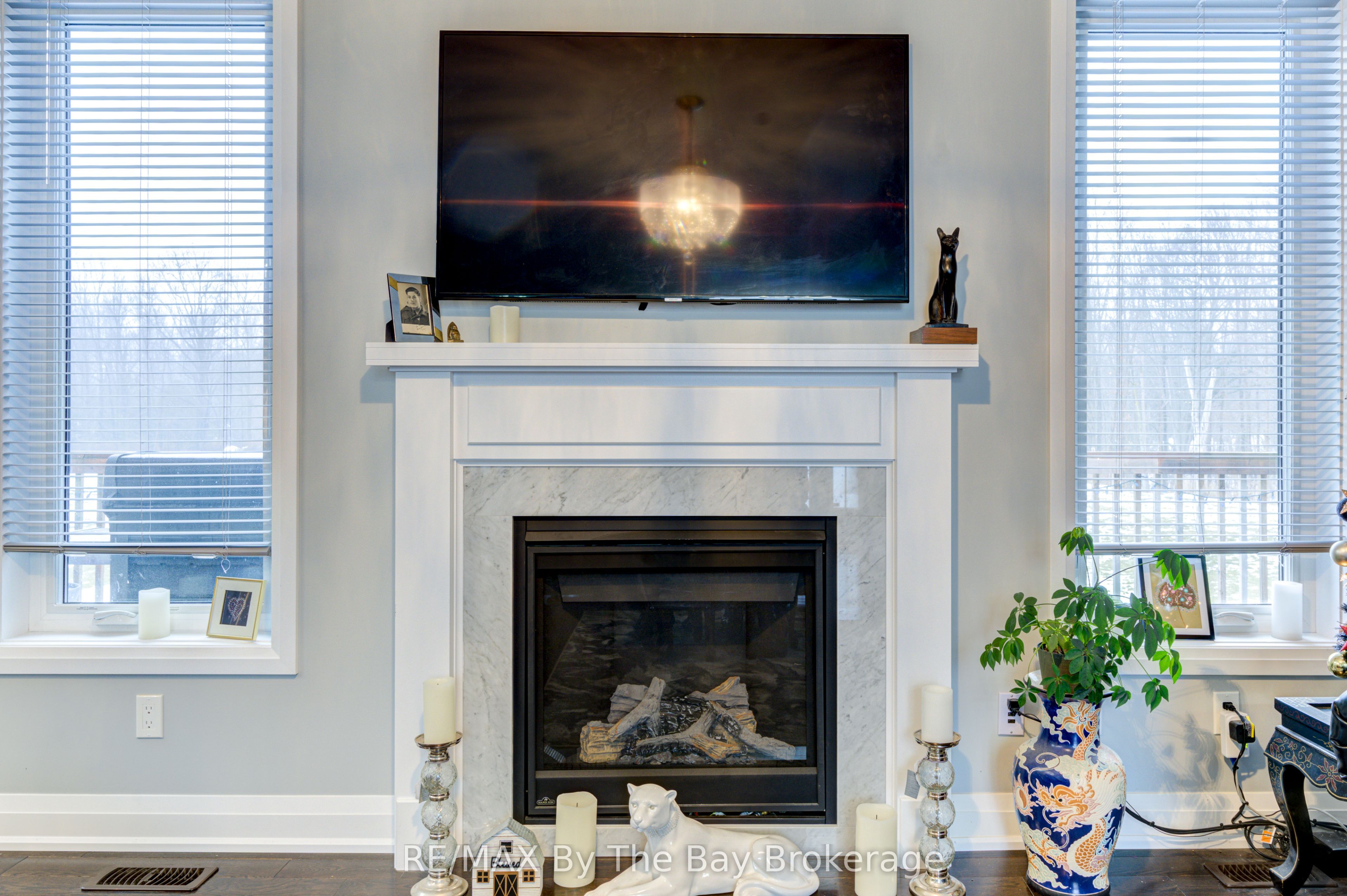 16 Walnut Drive, Wasaga Beach, ON L9Z 0A9 photo 5