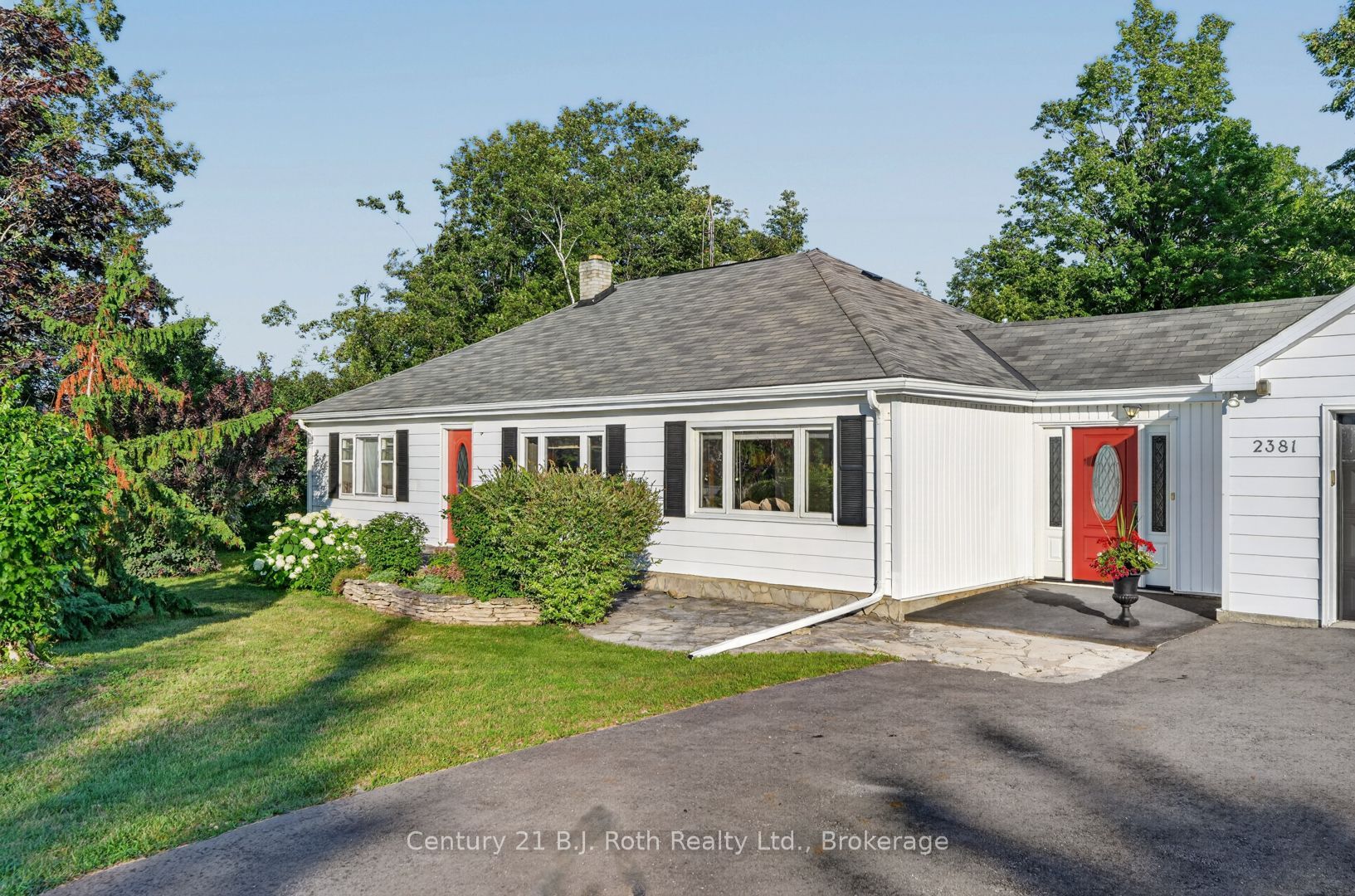 2381 11 Highway, Oro-Medonte, ON L0L 2E0 photo 4