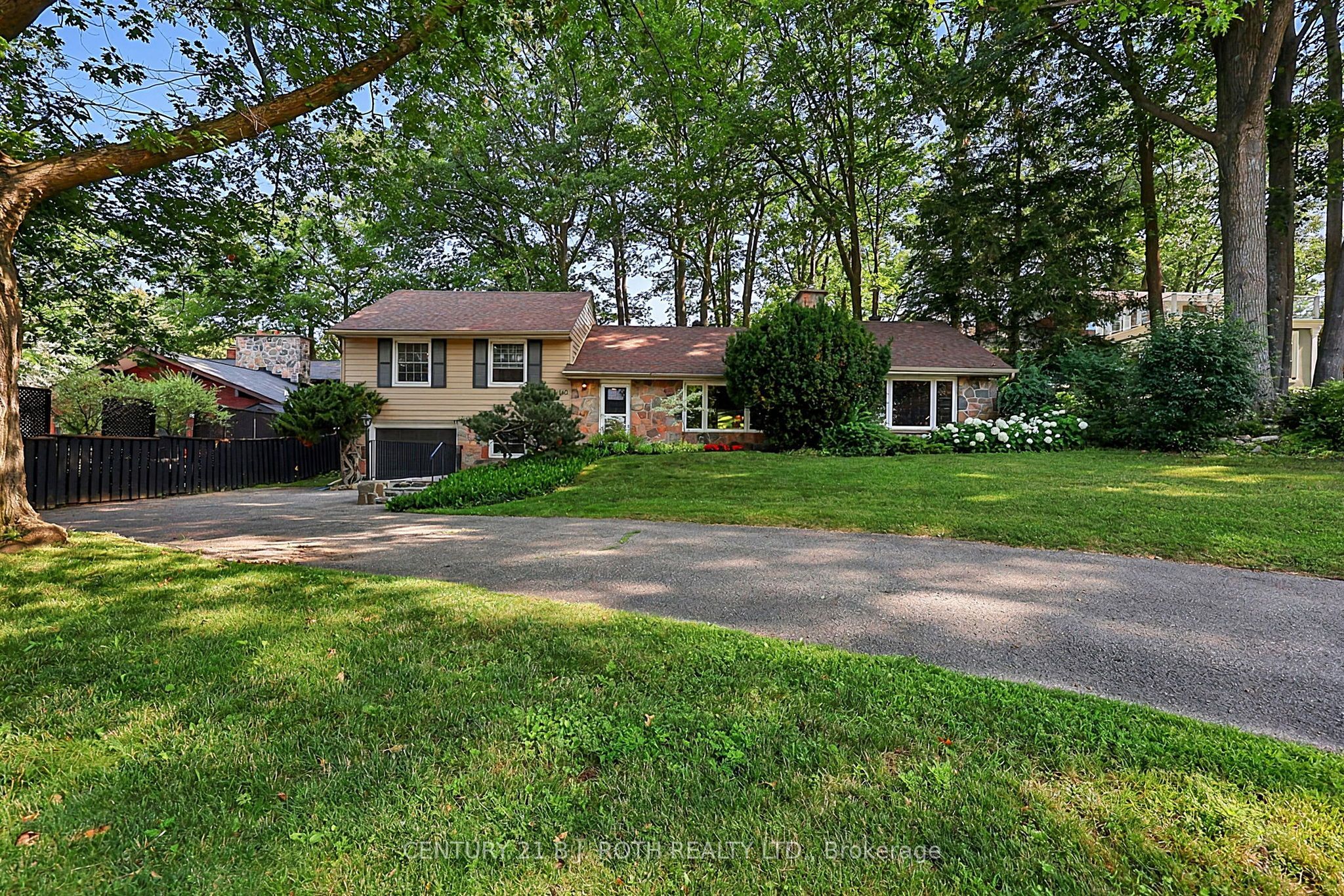 140 Shanty Bay Road, Barrie, ON L4M 1E3 photo 3