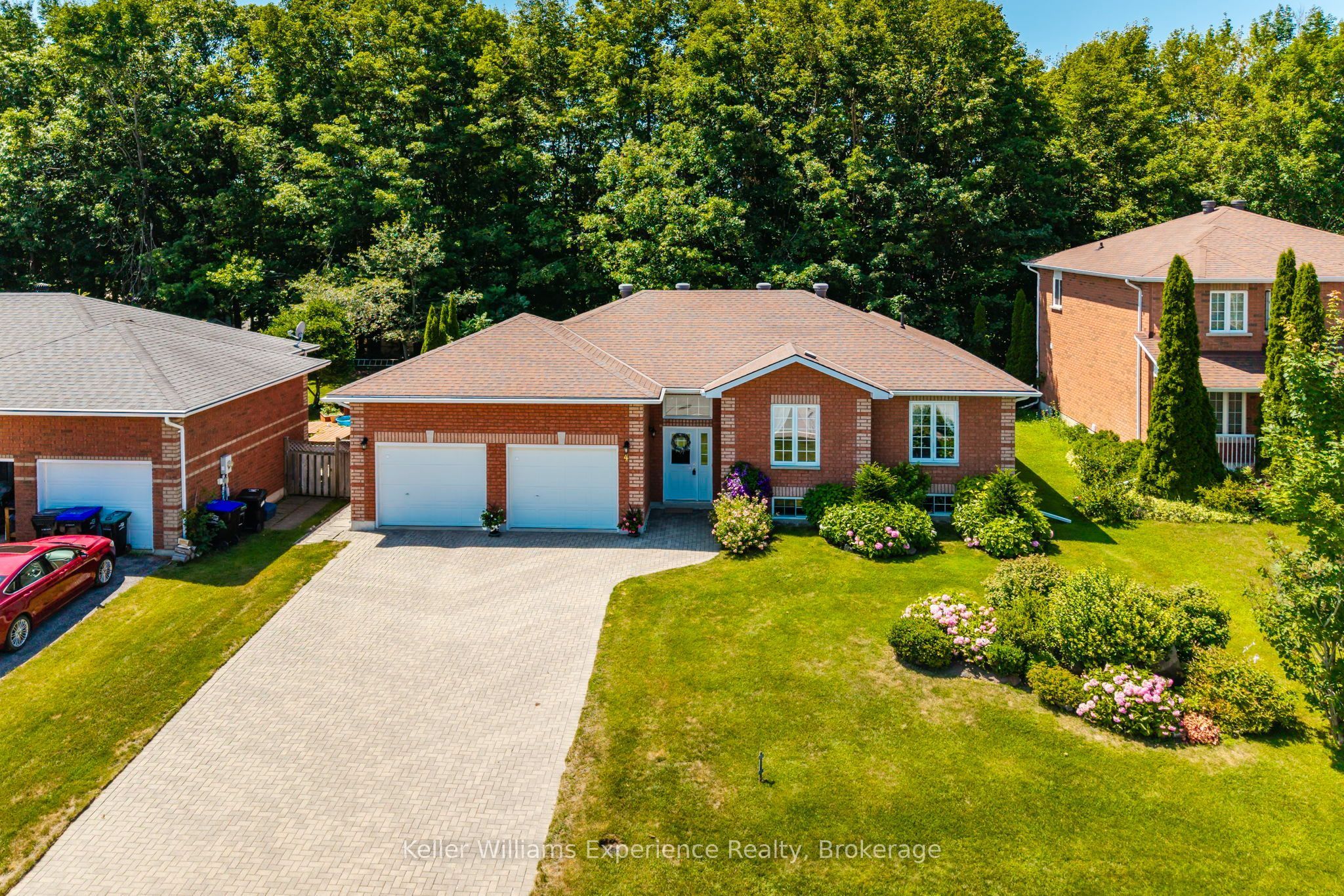 4 Byrnes Crescent, Penetanguishene, ON L9M 1W4 photo 3