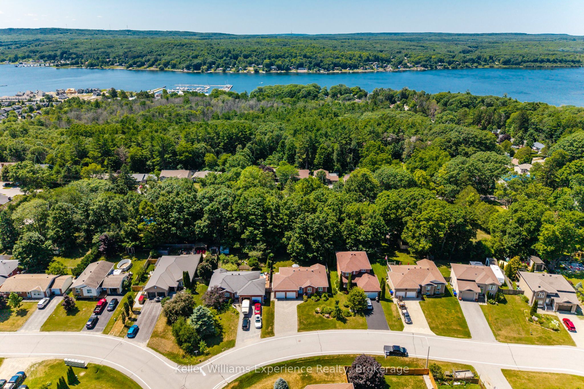 4 Byrnes Crescent, Penetanguishene, ON L9M 1W4 photo 4
