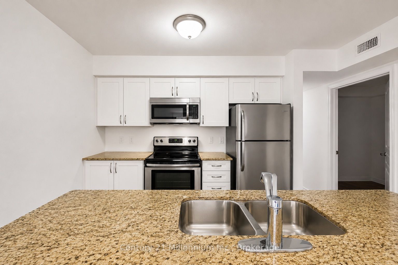 10 Brandy Lane Drive 204, Collingwood, ON L9Y 0X4 photo 3
