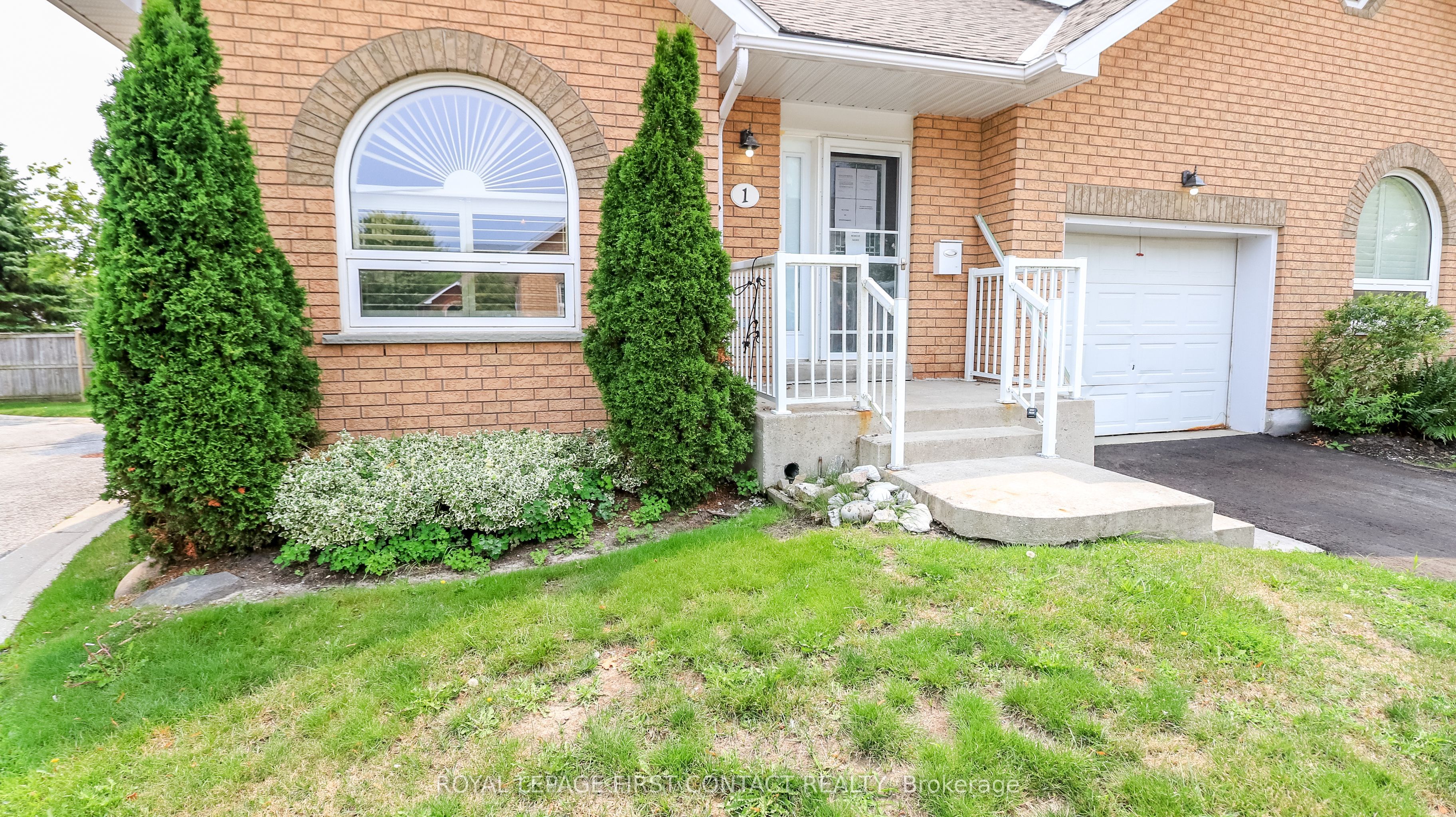 318 Little Avenue 1, Barrie, ON L4Z 2Z6 photo 2