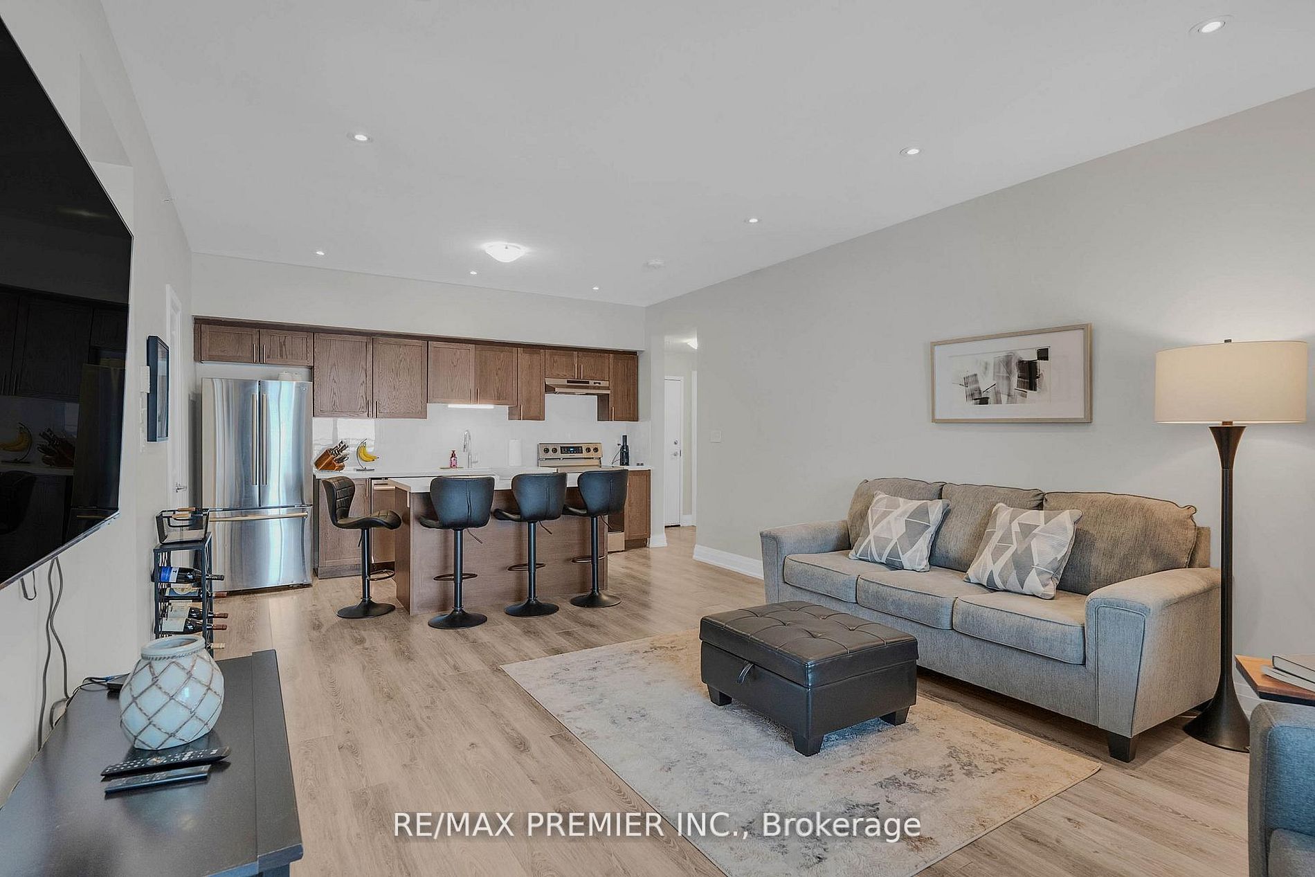 299 Cundles Road E 110, Barrie, ON L4M 5J7 photo 5