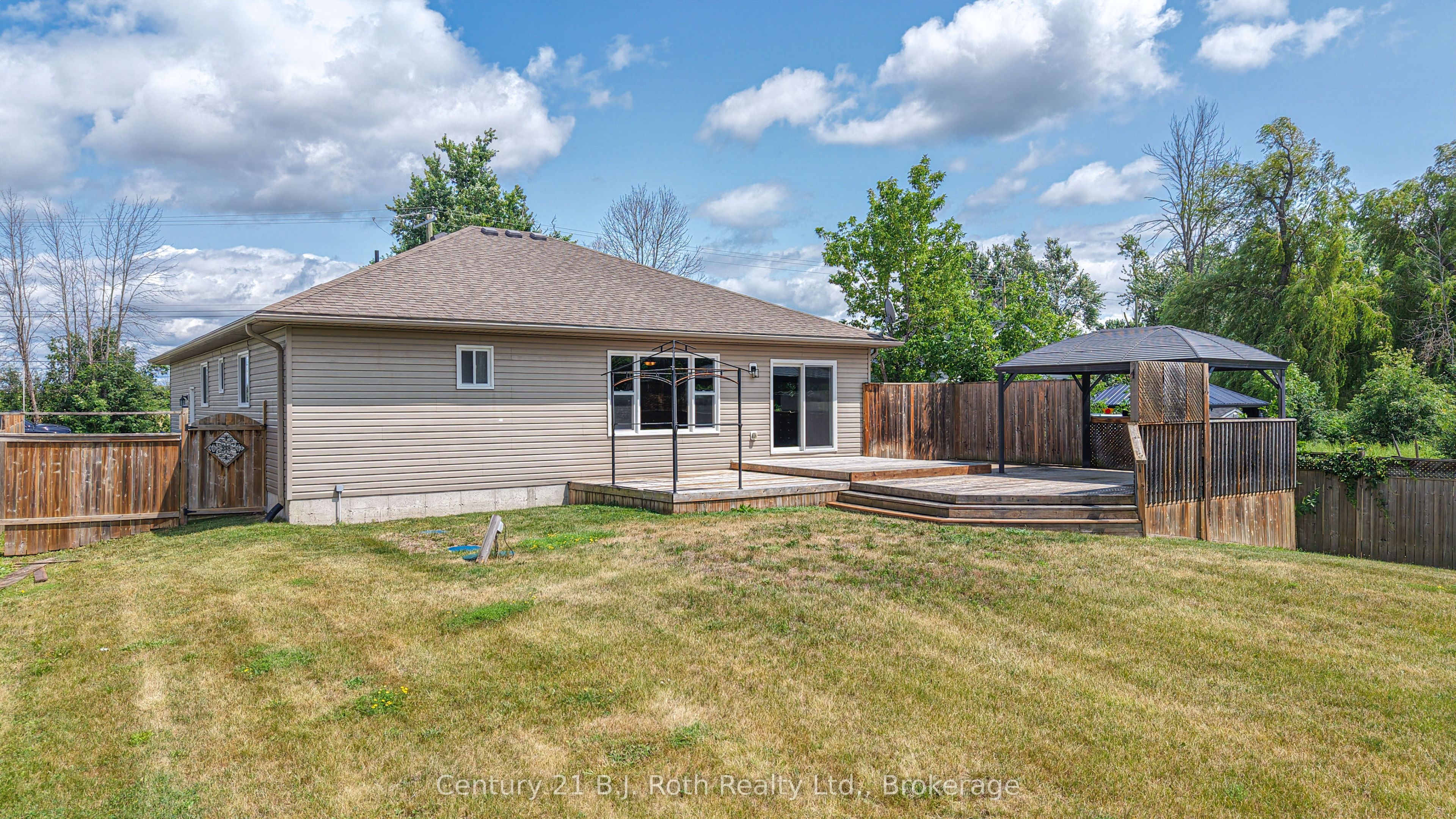 65 Courtland Street, Ramara, ON L3V 1A6 photo 5