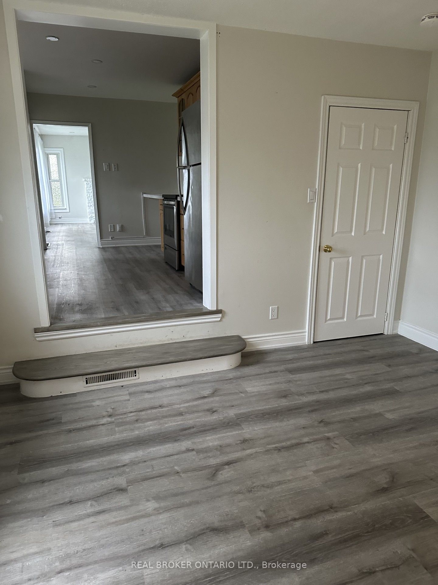560 Big Bay Point Road, Barrie, ON L4N 3Z5 photo 5