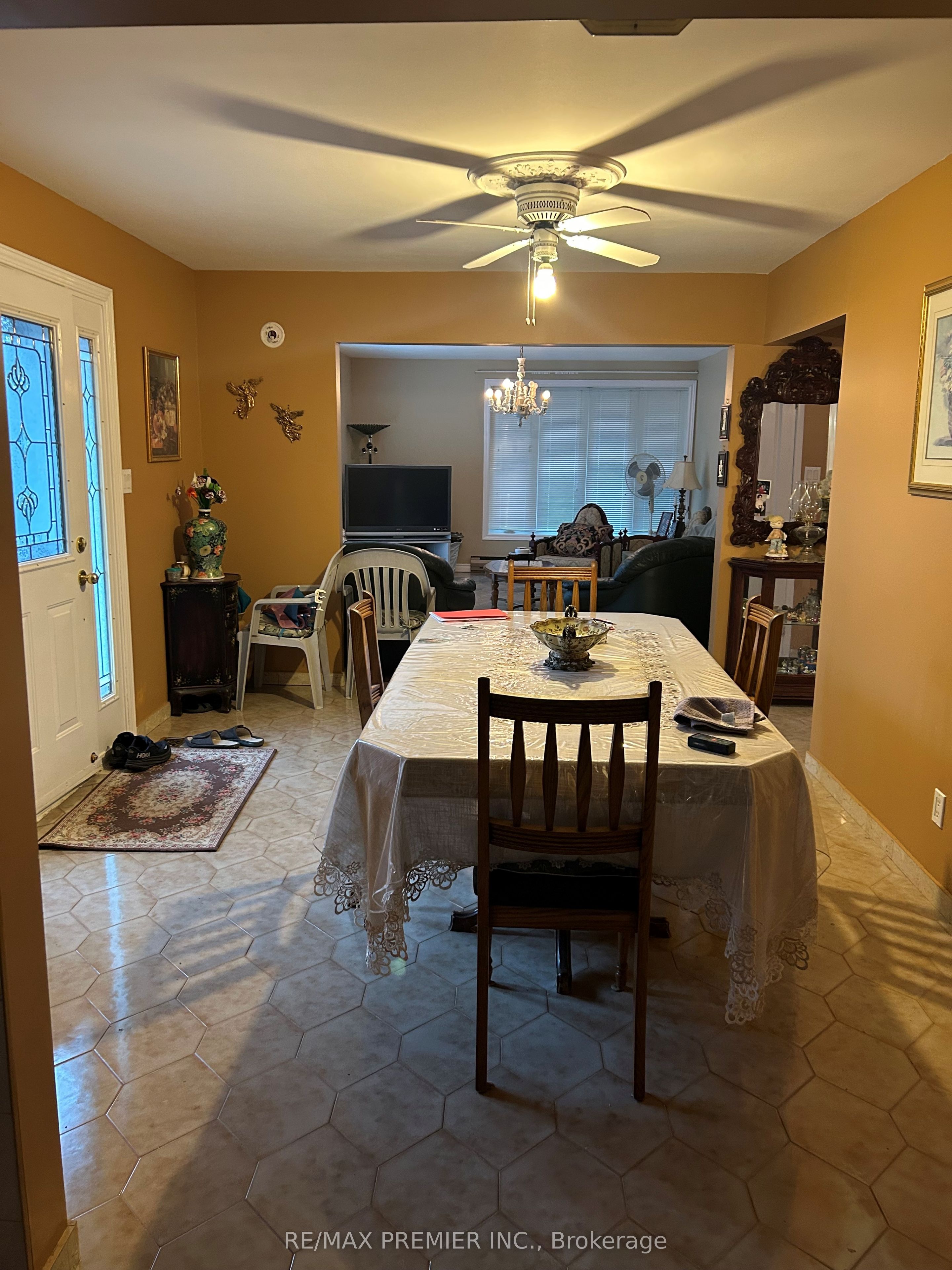 61 Cedar Lane Drive Main Floor, Wasaga Beach, ON L9Z 2S1 photo 5
