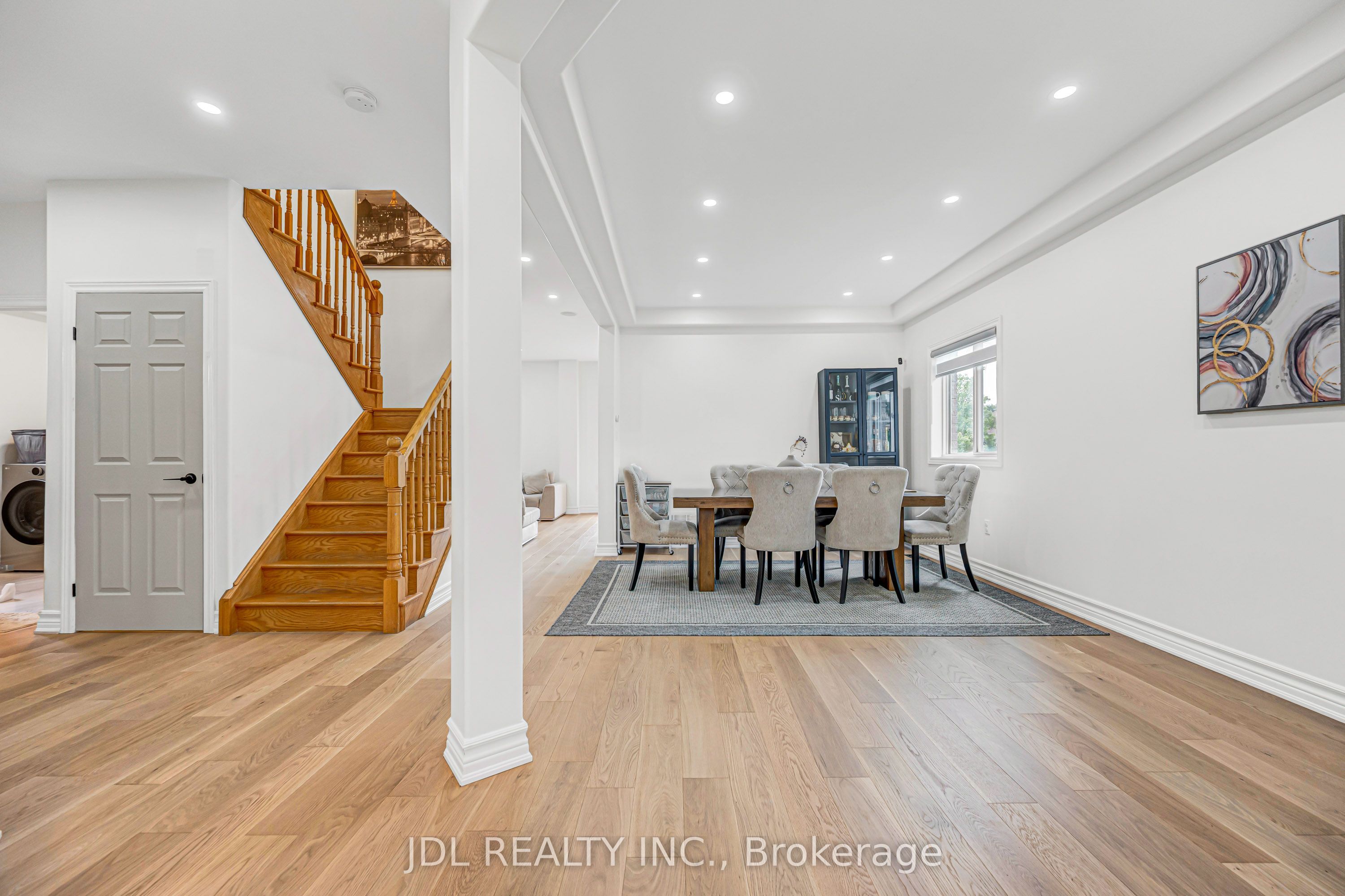 69 Summerset Drive, Barrie, ON L4N 0B1 photo 3