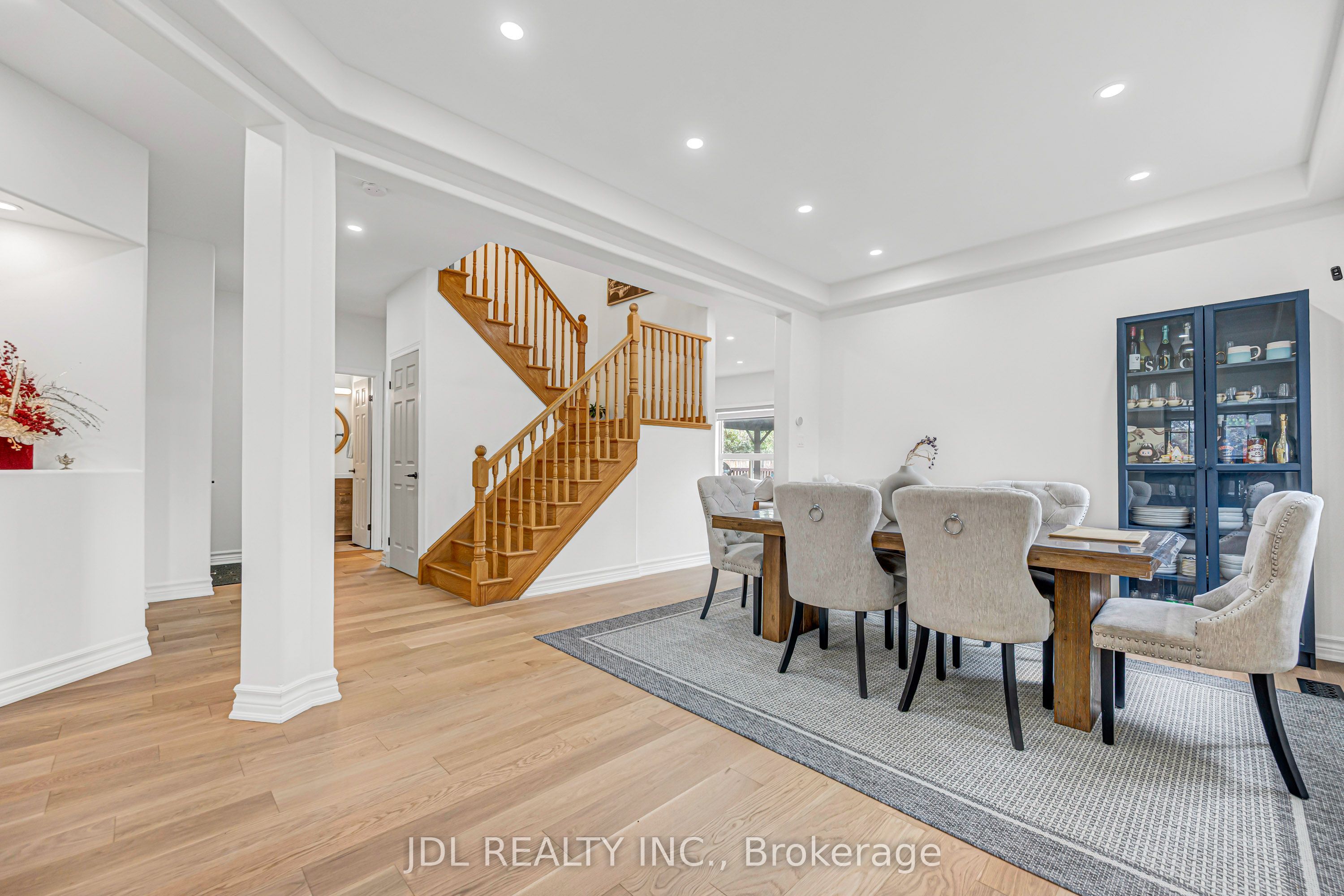 69 Summerset Drive, Barrie, ON L4N 0B1 photo 4