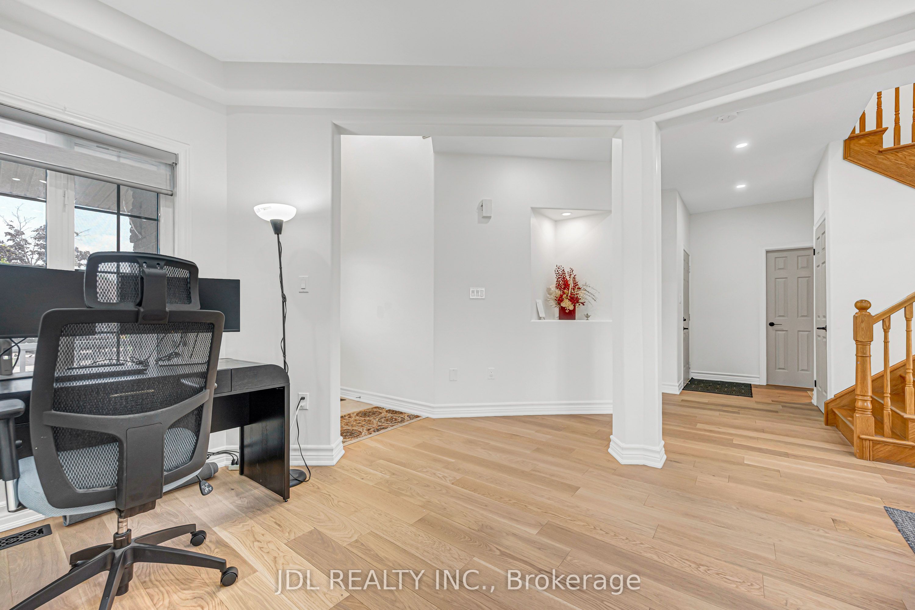 69 Summerset Drive, Barrie, ON L4N 0B1 photo 5