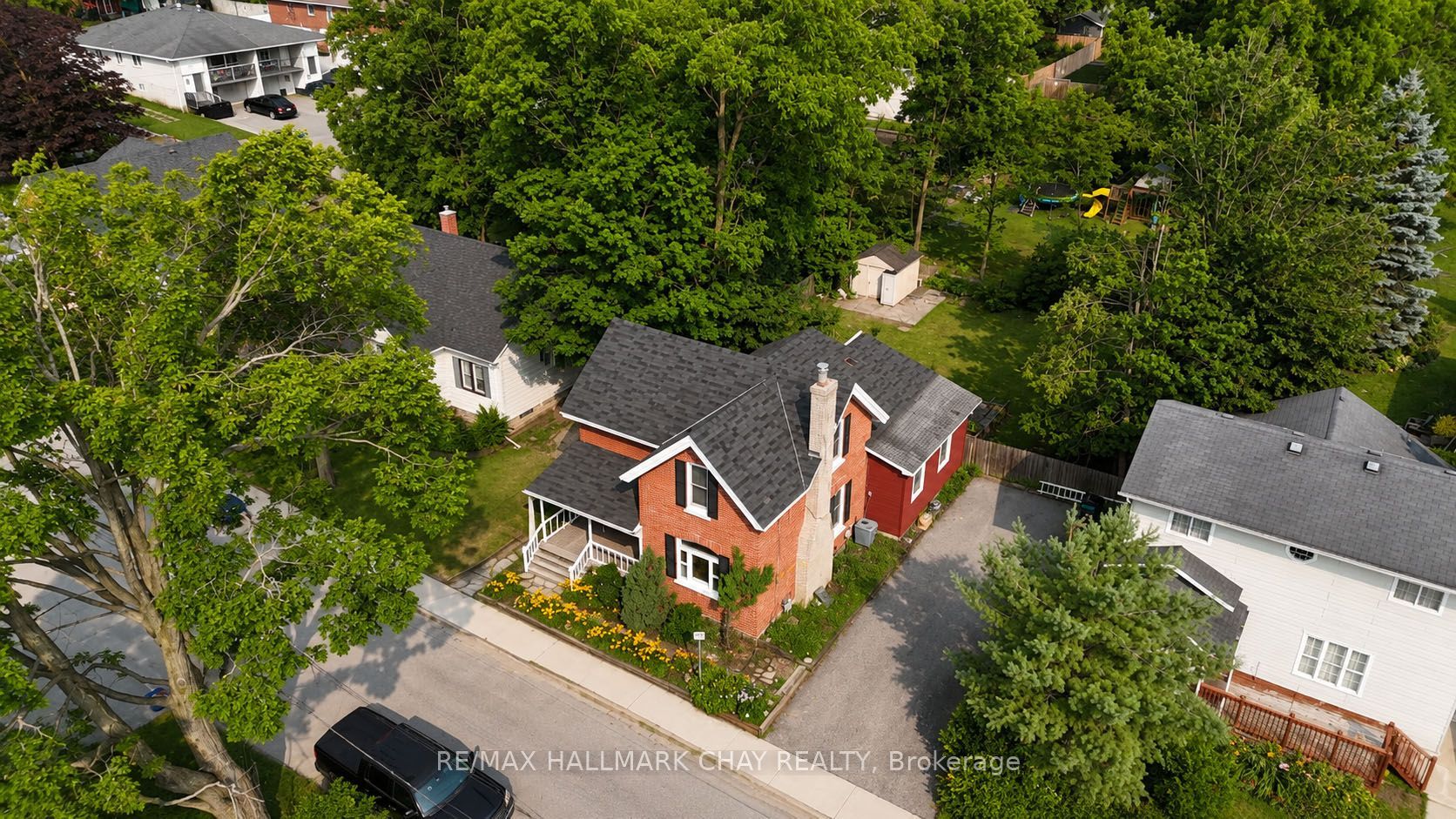 34 North Street N, Barrie, ON L4M 2R9