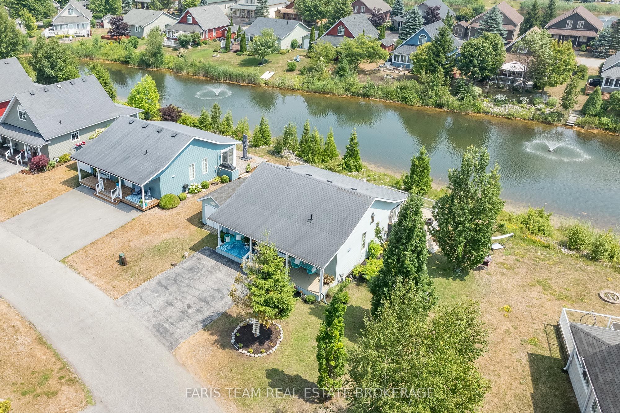 3 Awenda Avenue, Wasaga Beach, ON L9Z 1X7 photo 5