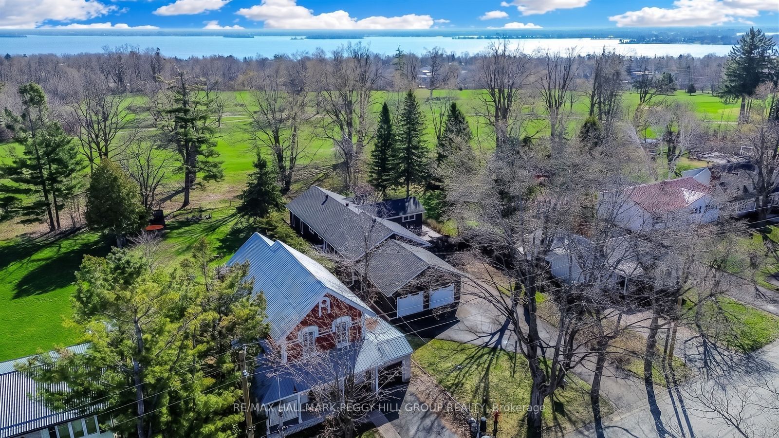 386 Peter Street N, Orillia, ON L3V 5A7 photo 2