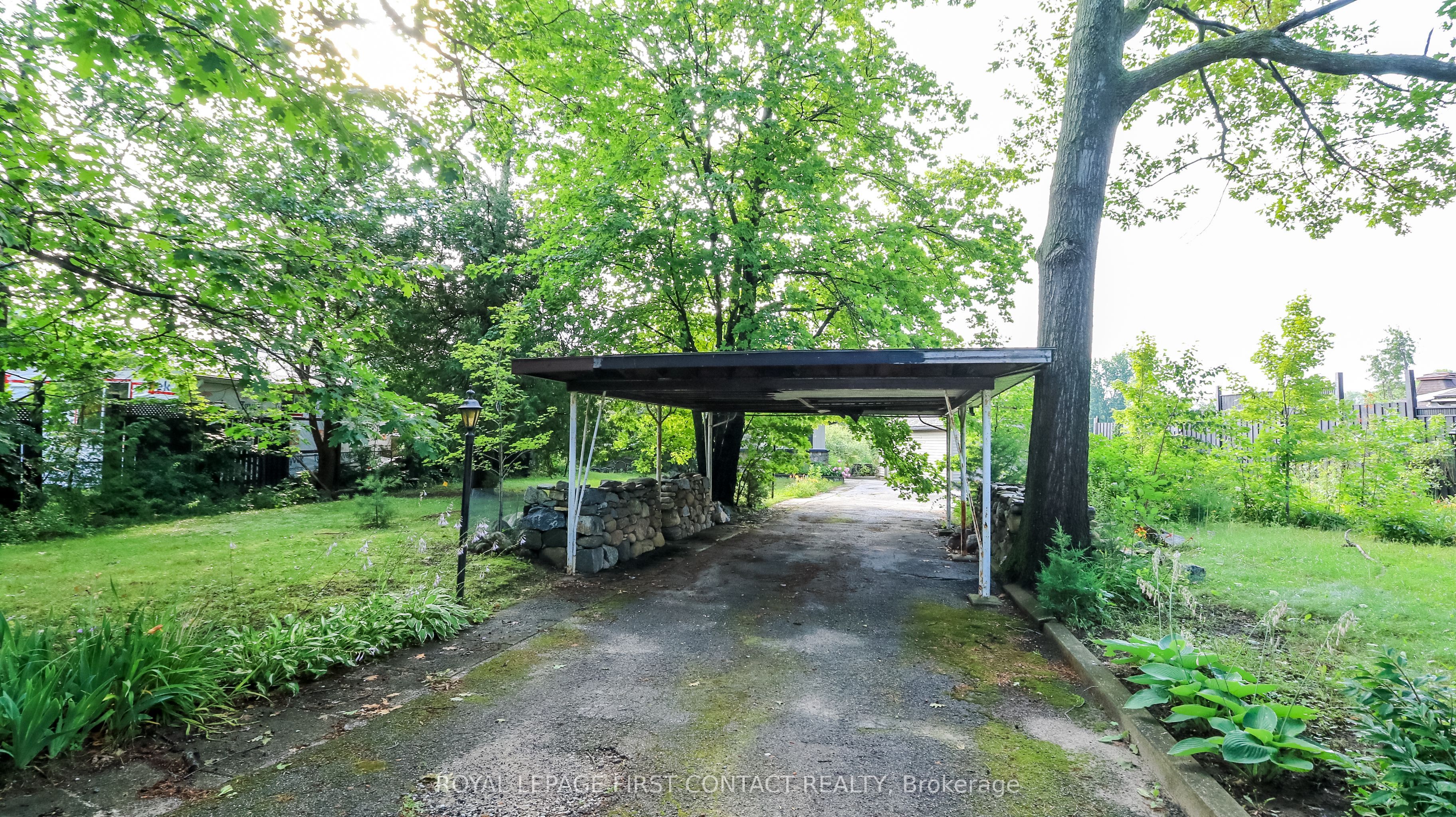 21 Sunnidale Road, Wasaga Beach, ON L9Z 2M5 photo 3