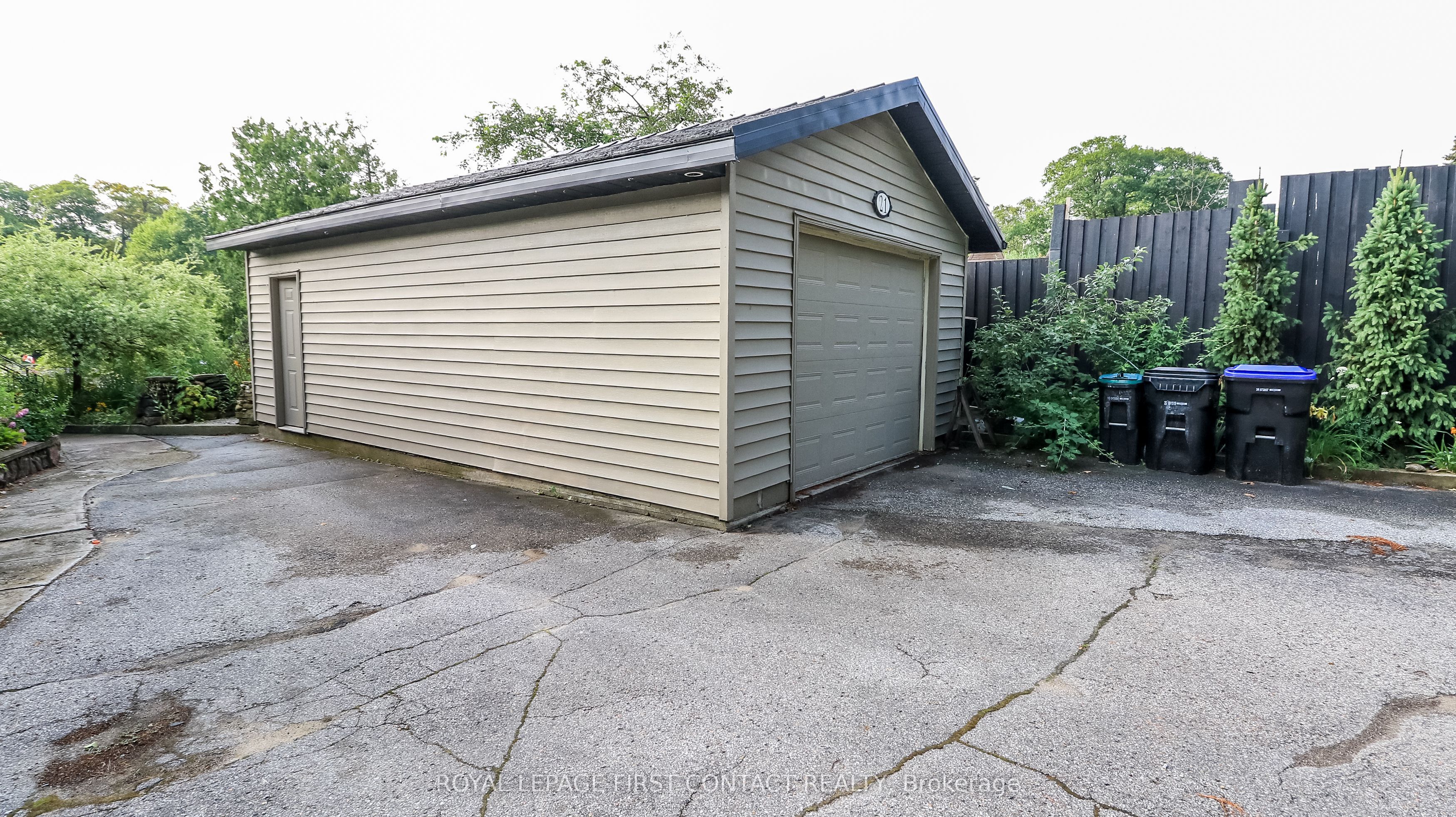 21 Sunnidale Road, Wasaga Beach, ON L9Z 2M5 photo 4