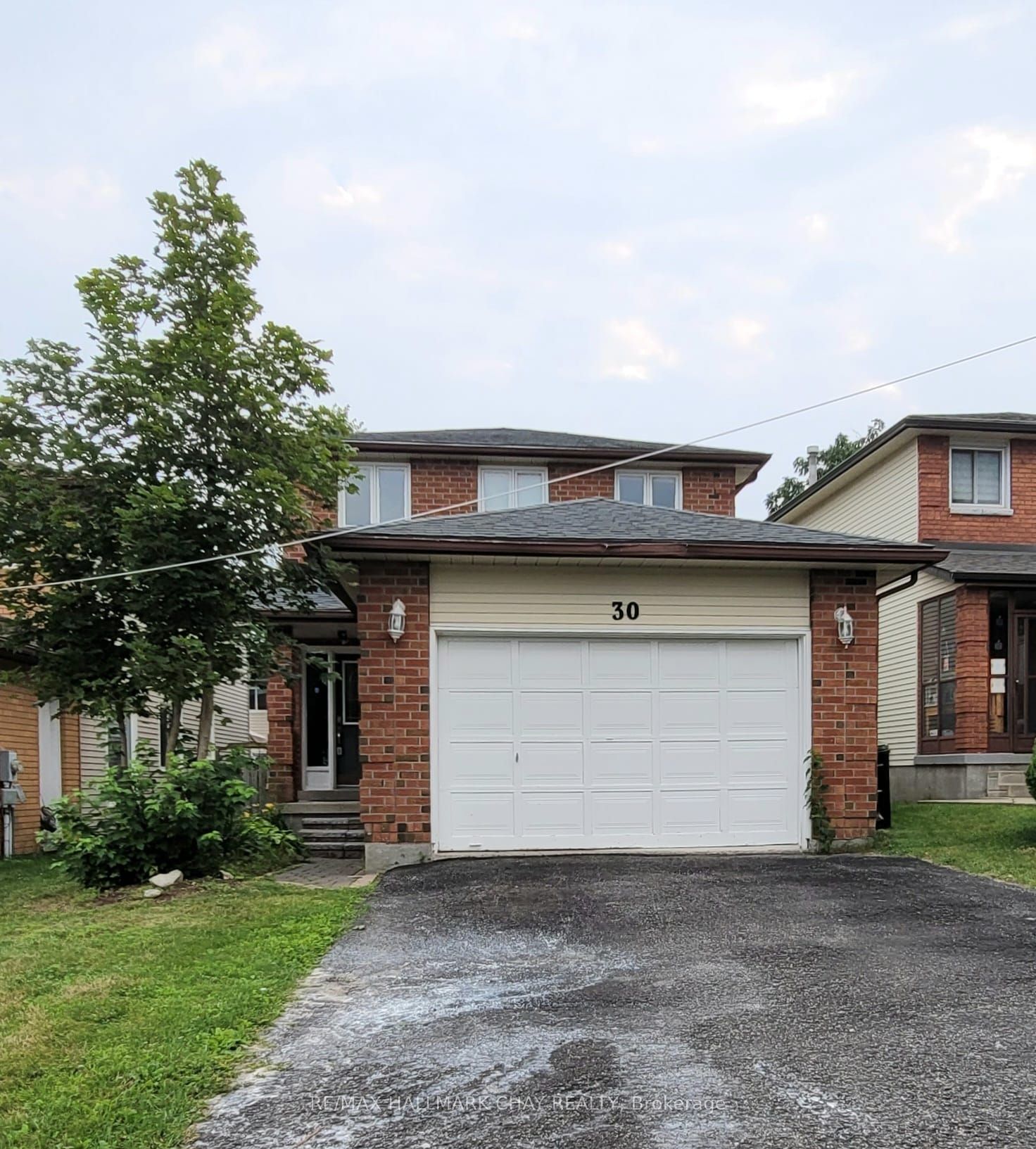 30 Orwell Crescent, Barrie, ON L4N 6M6 photo 2