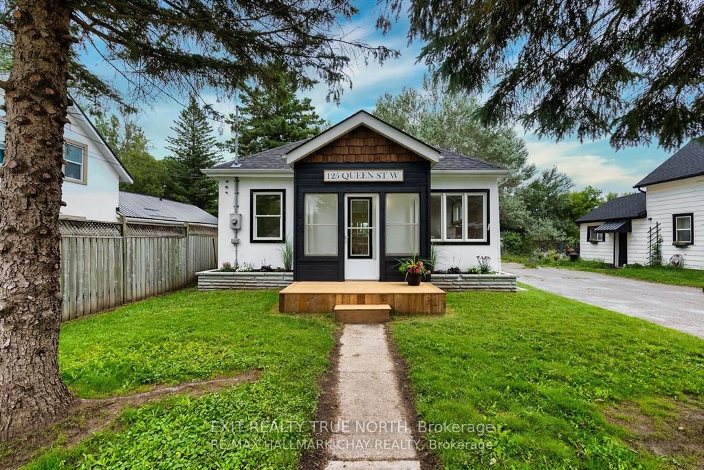 125 Queen Street W, Springwater, ON L0L 1P0