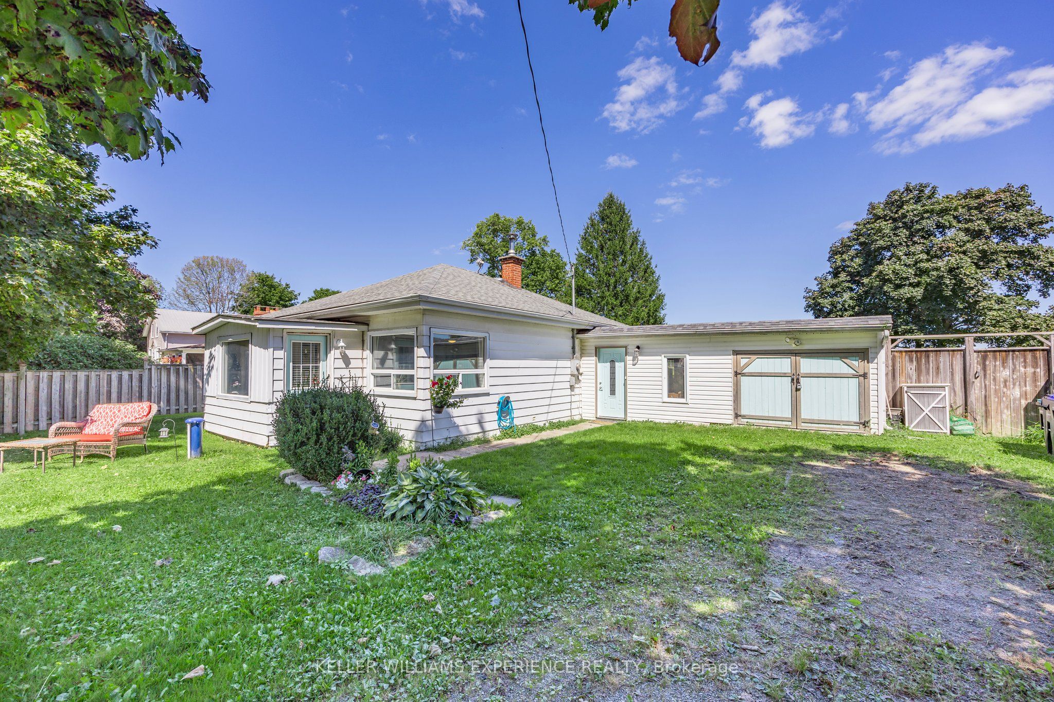 3829 Crossland Road, Springwater, ON L0L 1P0
