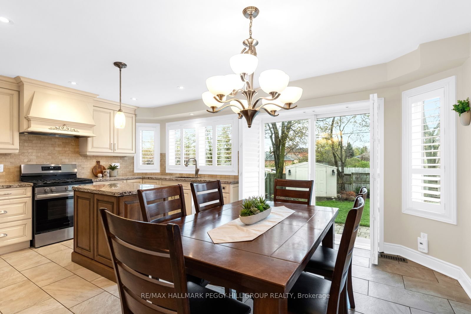 87 Cityview Circle, Barrie, ON L4N 7V1 photo 4