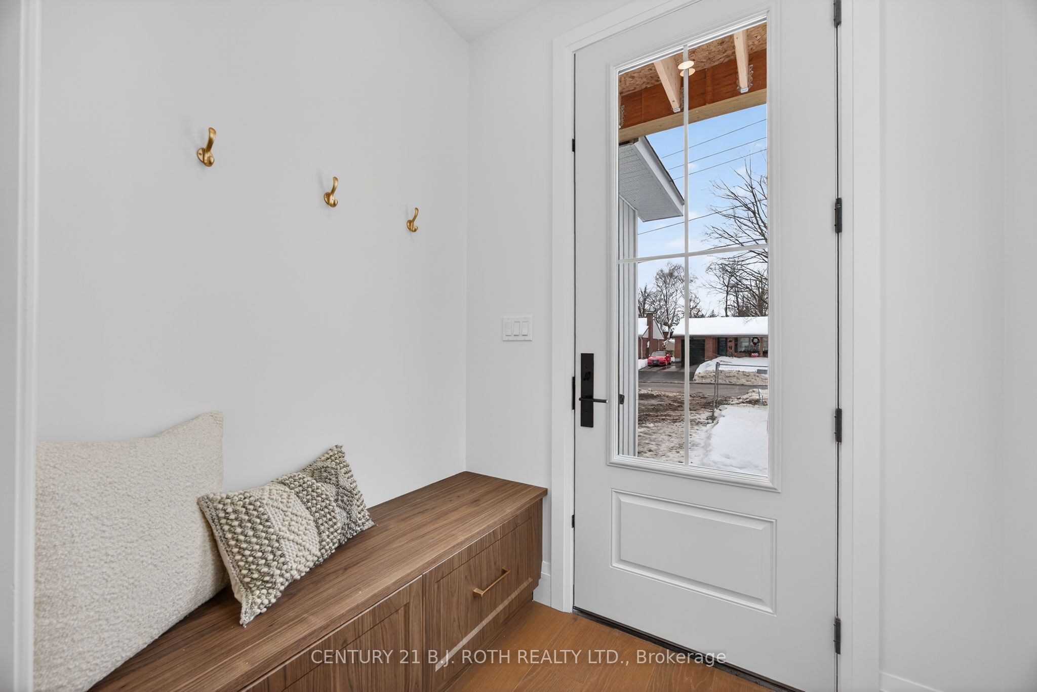 75 Vancouver Street, Barrie, ON L4M 4M2 photo 4